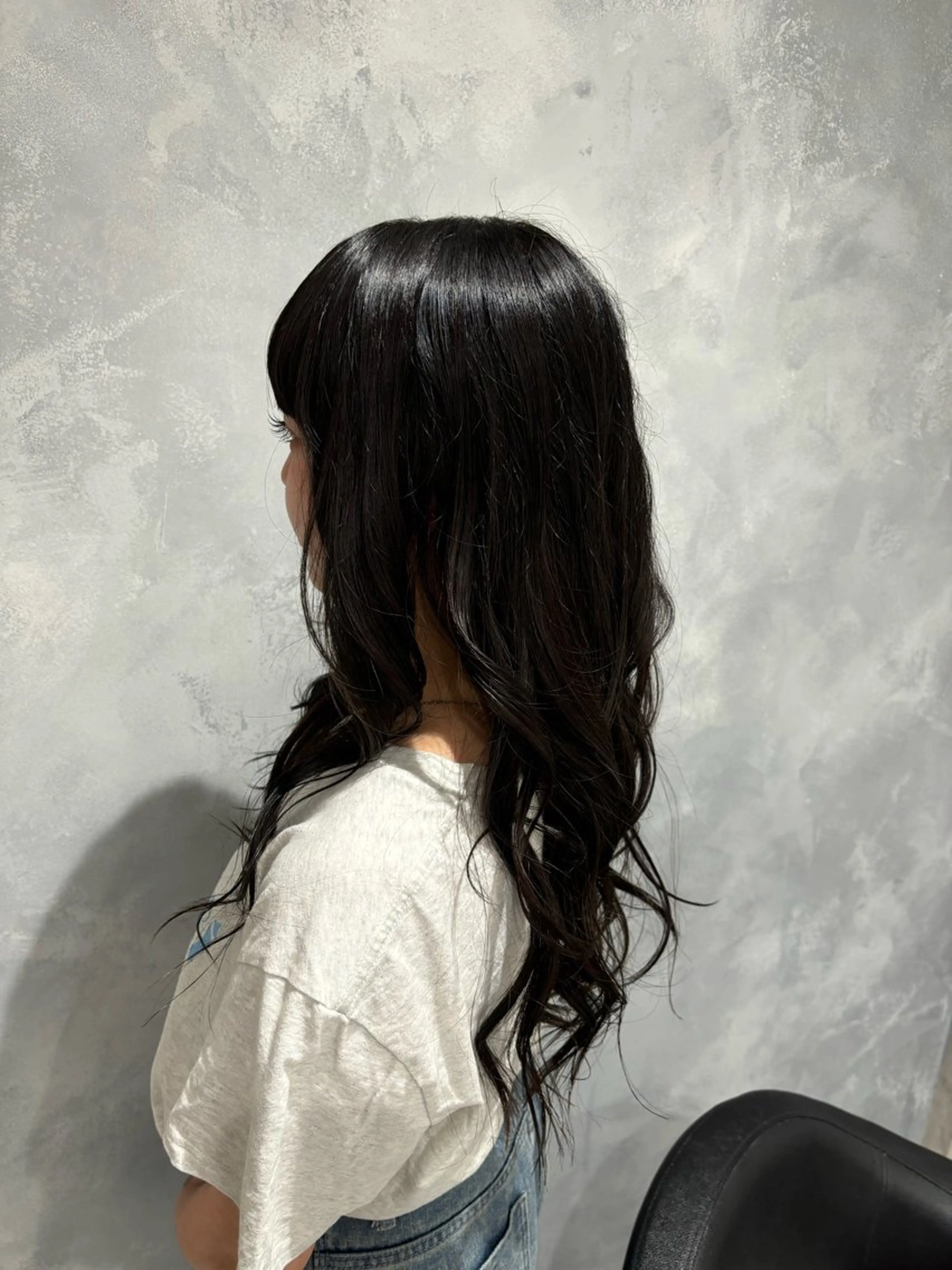 ロング カラー ヘアカラー 艶髪ストレート🧚 尾崎 晴香のヘアスタイル