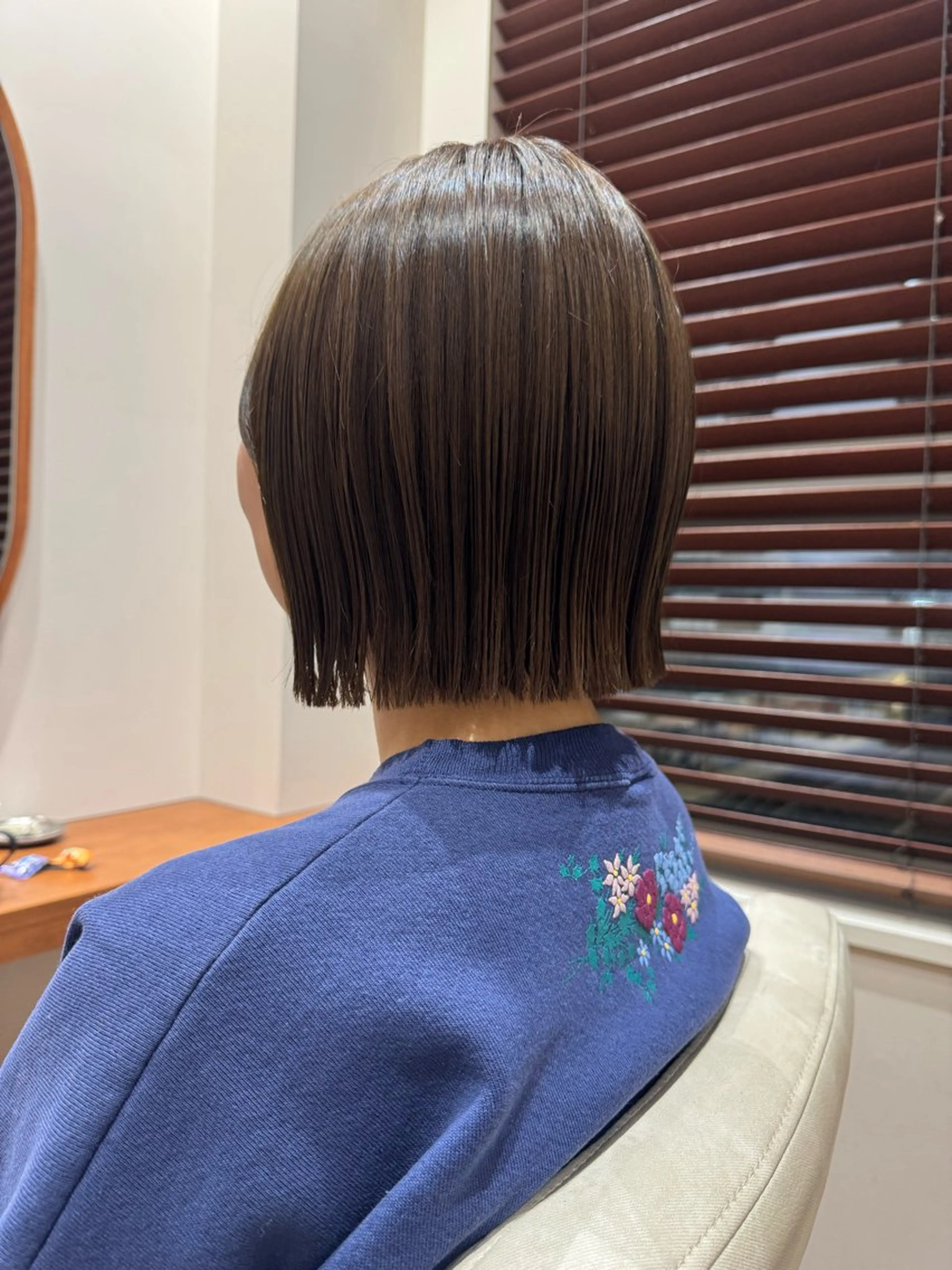 【11月限定🤍】顔まわりカット×ケアカラー×クイックトリートメント🫧（どなたでも🉑）の写真