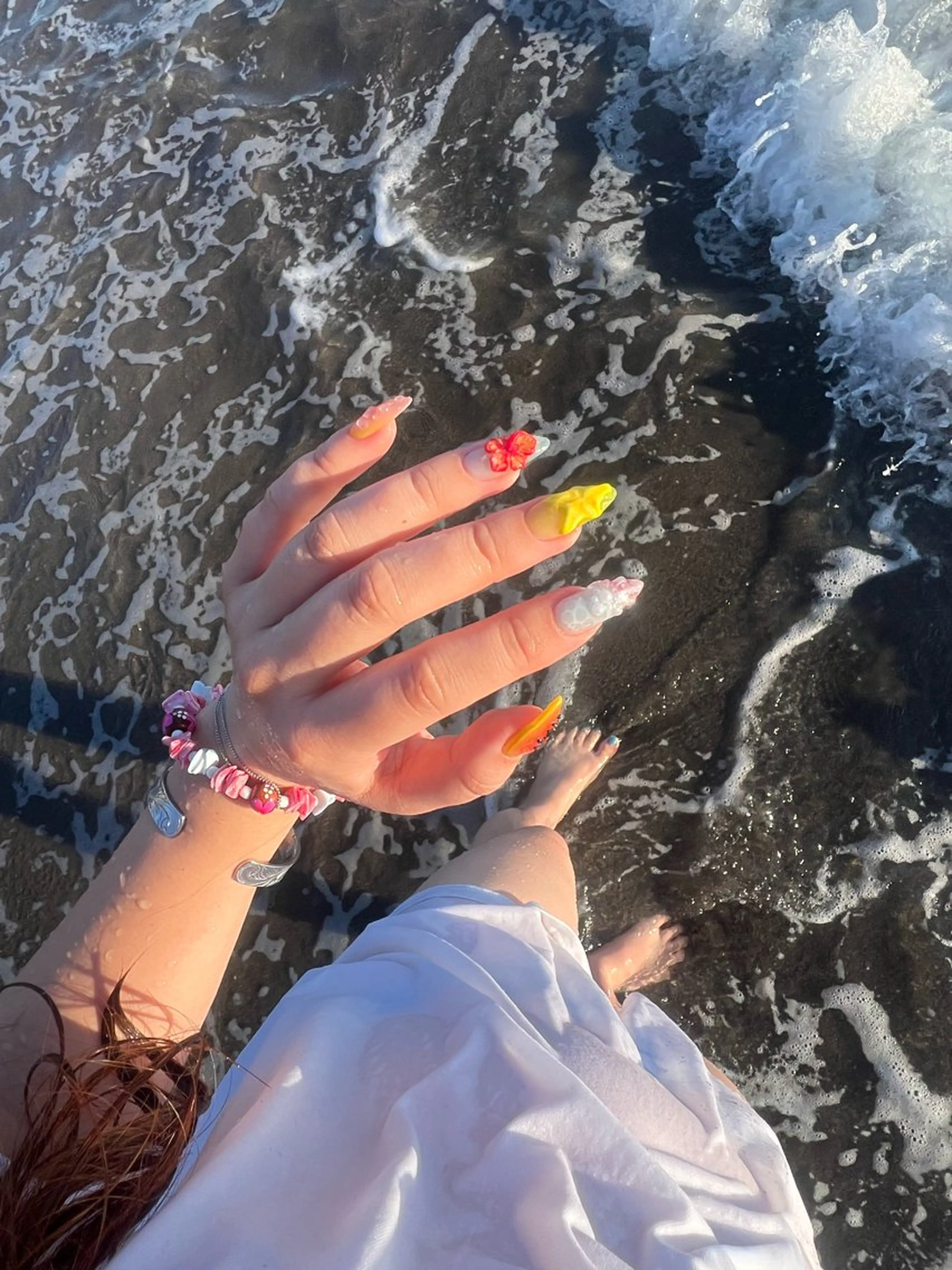 ネイル アートネイル ハンドネイル フットネイル butterflower所属・藤井 里世のネイルデザイン