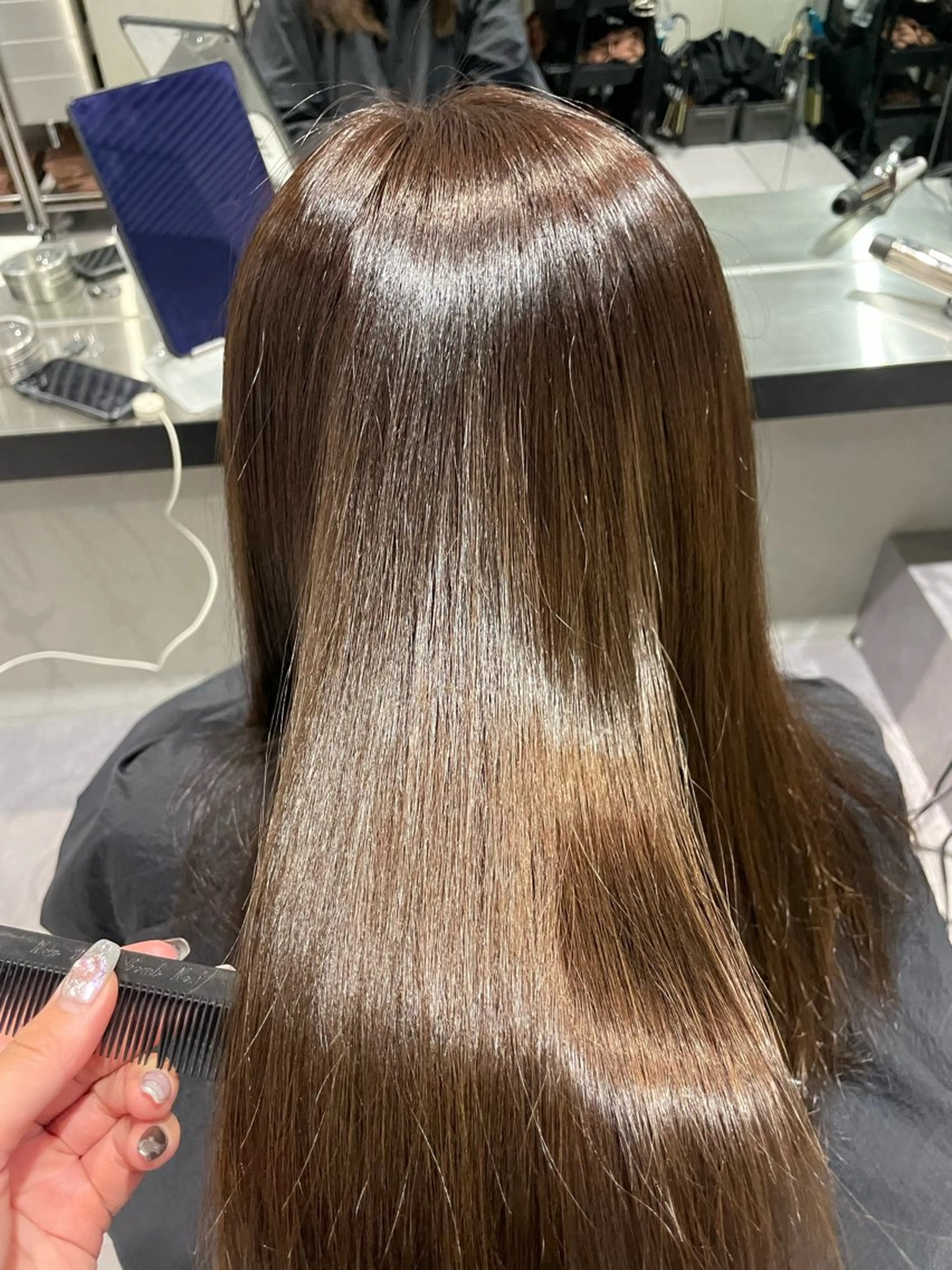 セミロング 韓国ヘア AYUMIのヘアスタイル