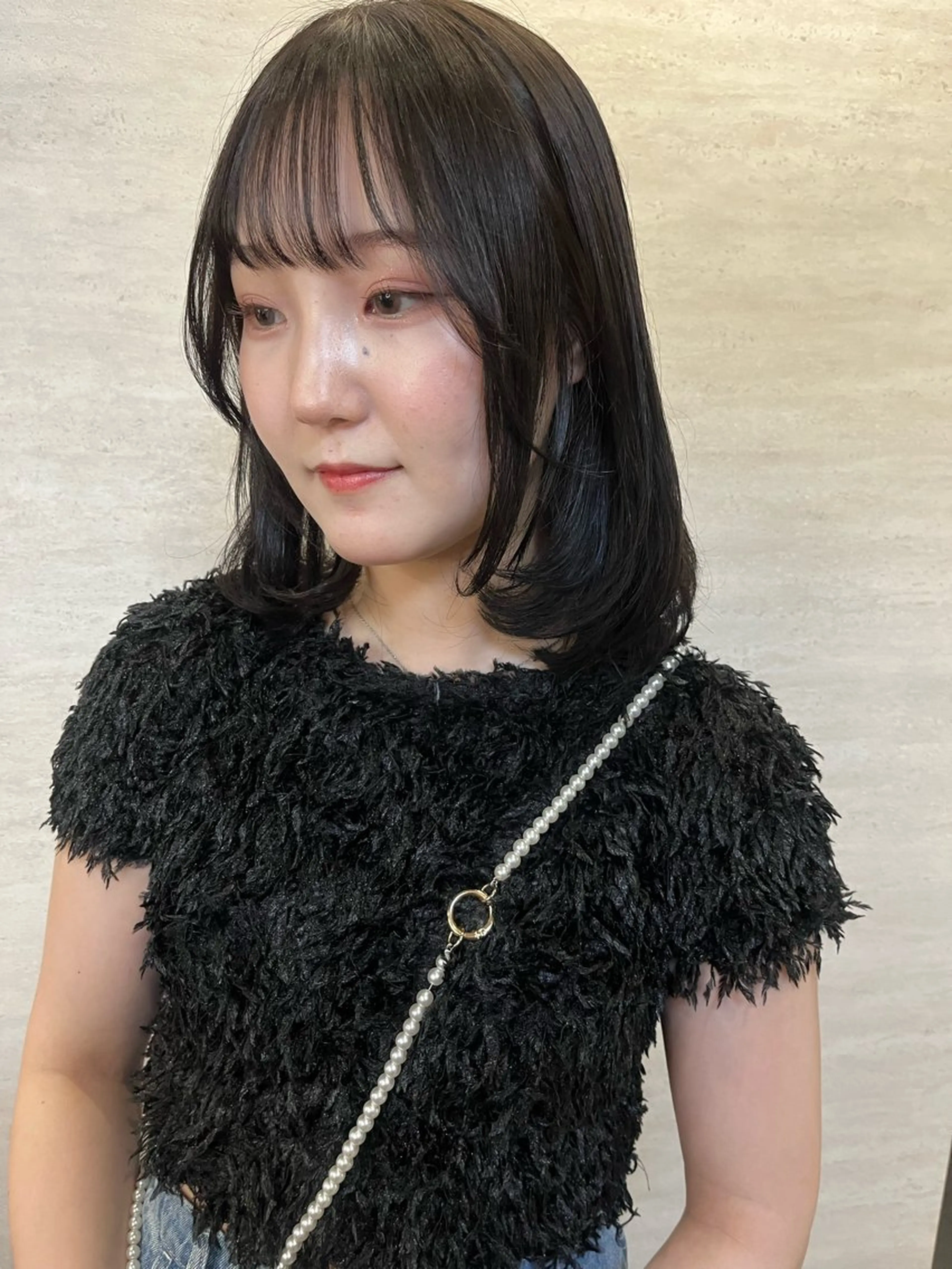 ミディアム カラー カット 駅チカ【ali'i】 アリイ花崎友美☘のヘアスタイル