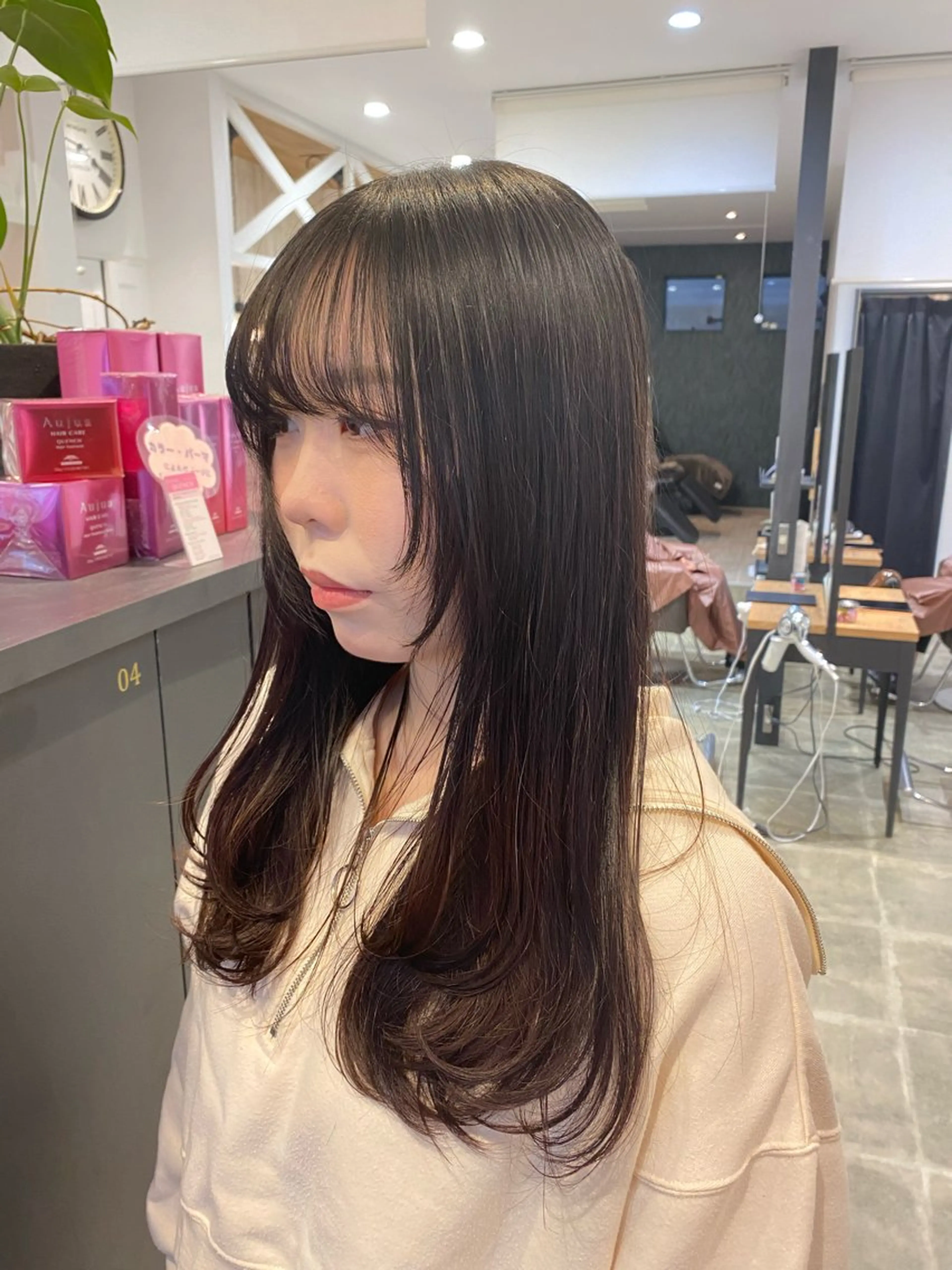 ロング 顔周りカット レイヤーカット ウルフカット 柴田 枝利子のヘアスタイル