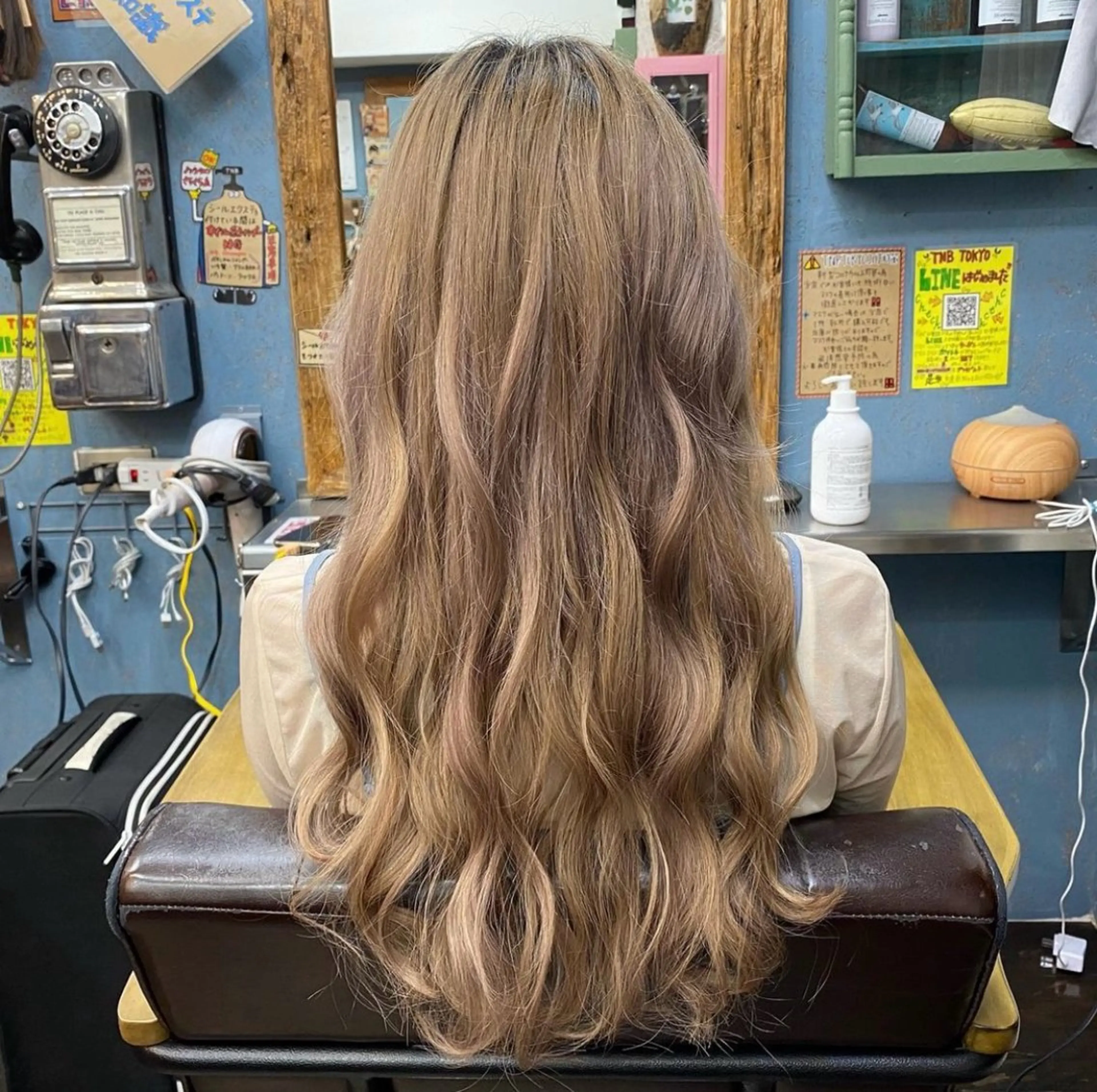 ロング カラー ヘアアレンジ シールエクステ エクステ Crescere所属・小島 凜のヘアスタイル