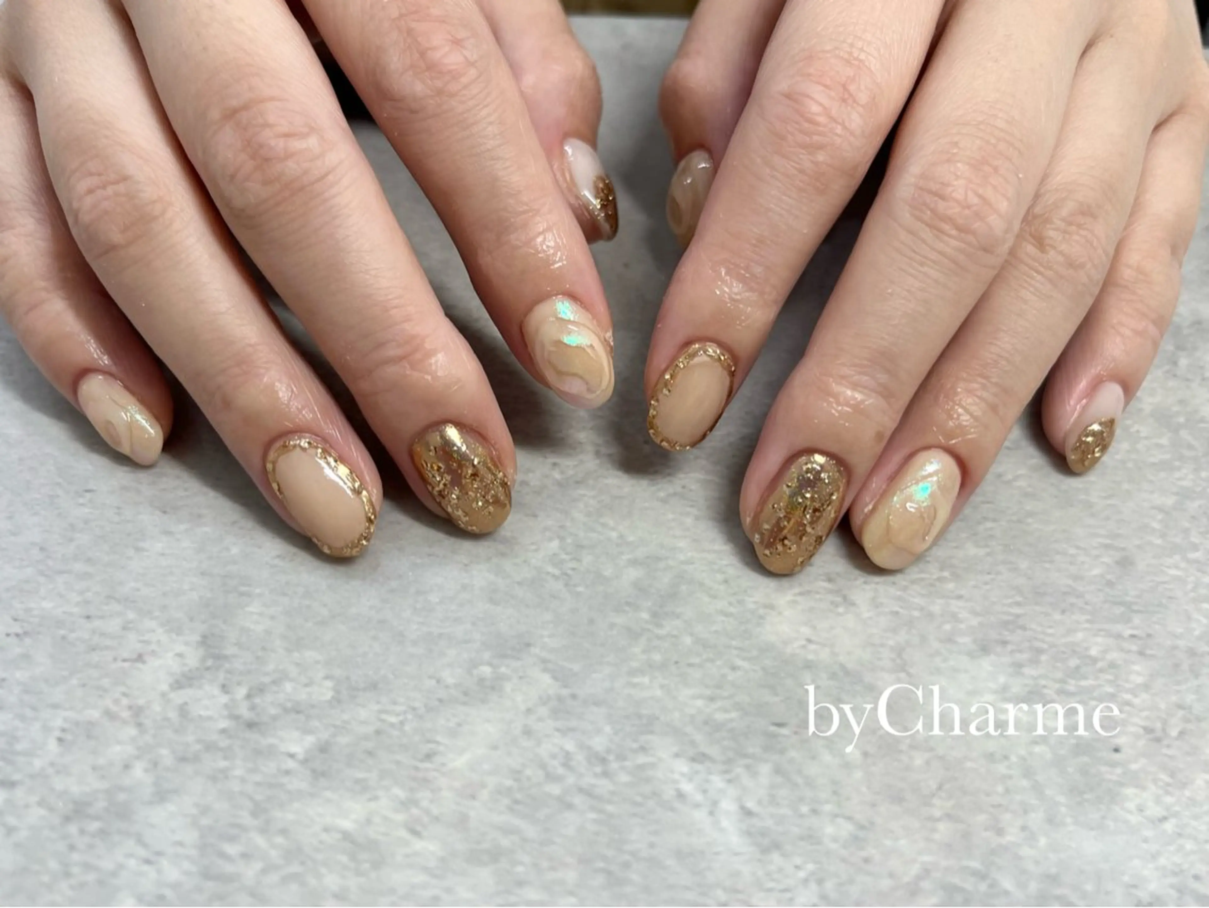 ネイル ニュアンスネイル Ray. byCharmeのネイルデザイン