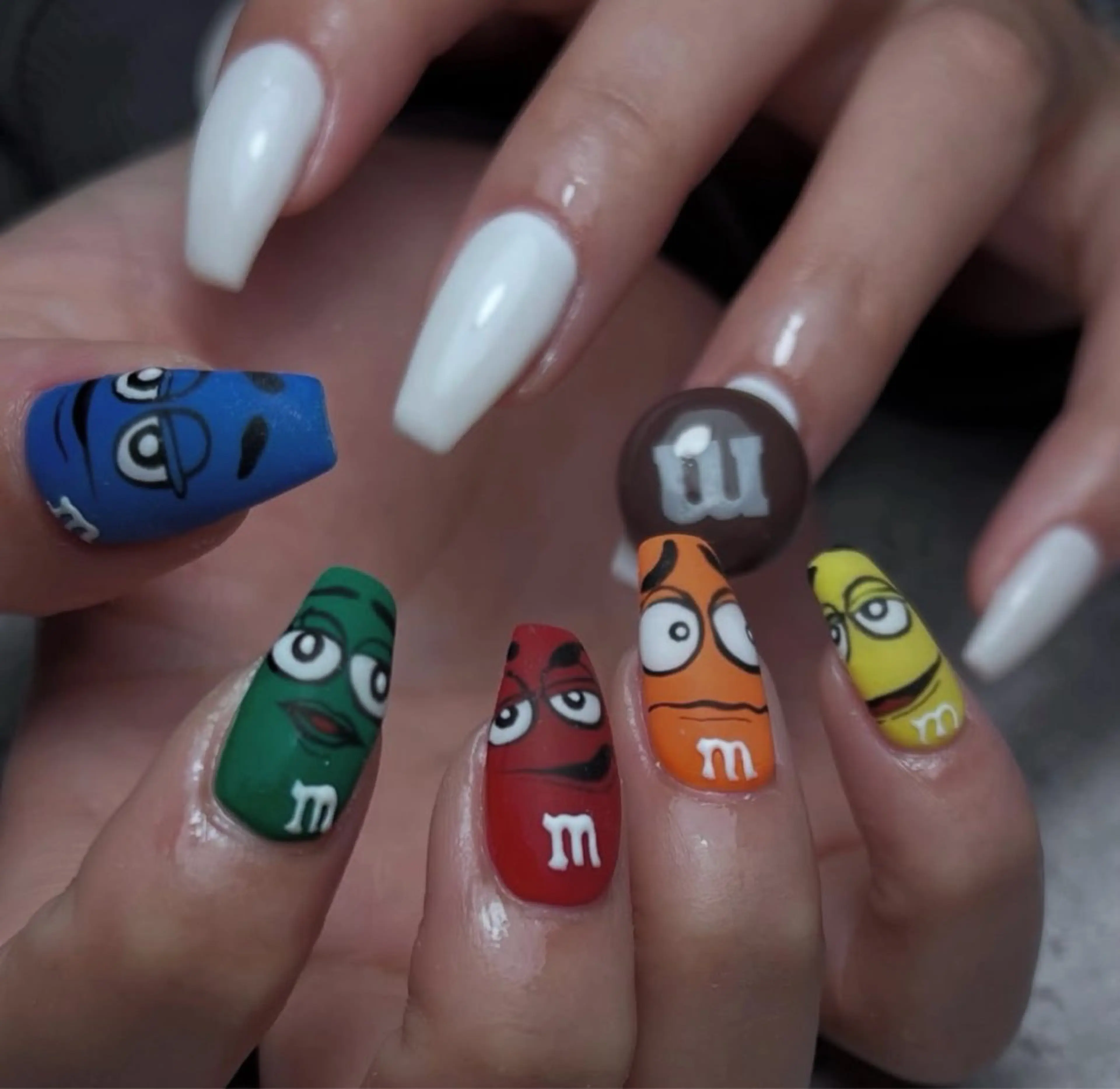 ネイル Aru所属・Nail Aru/ Rinokaのネイルデザイン