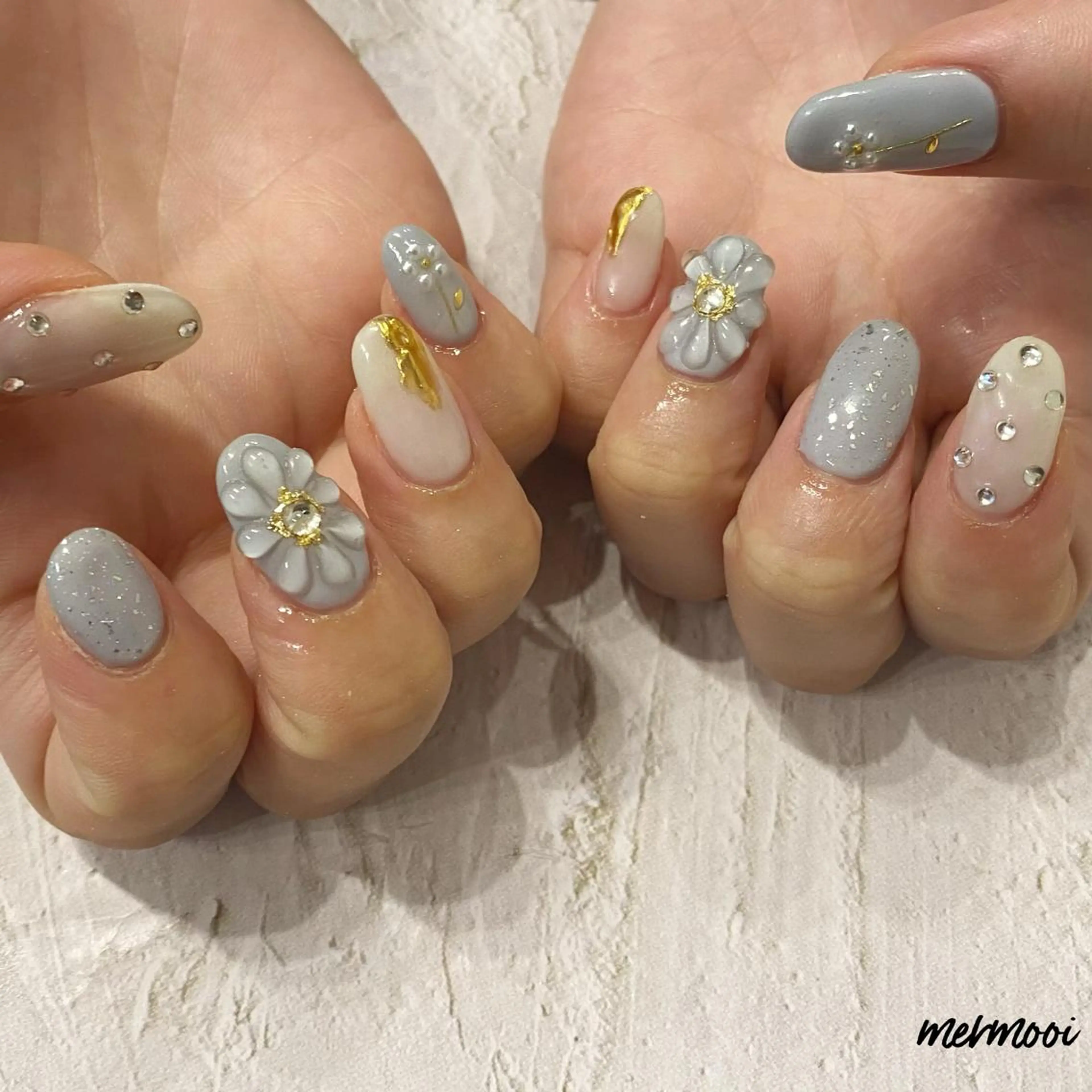 ネイル フットネイル キラキラネイル 韓国ネイル ミラーネイル ニュアンスネイル ハンドネイル melu所属・melu yukikoのネイルデザイン