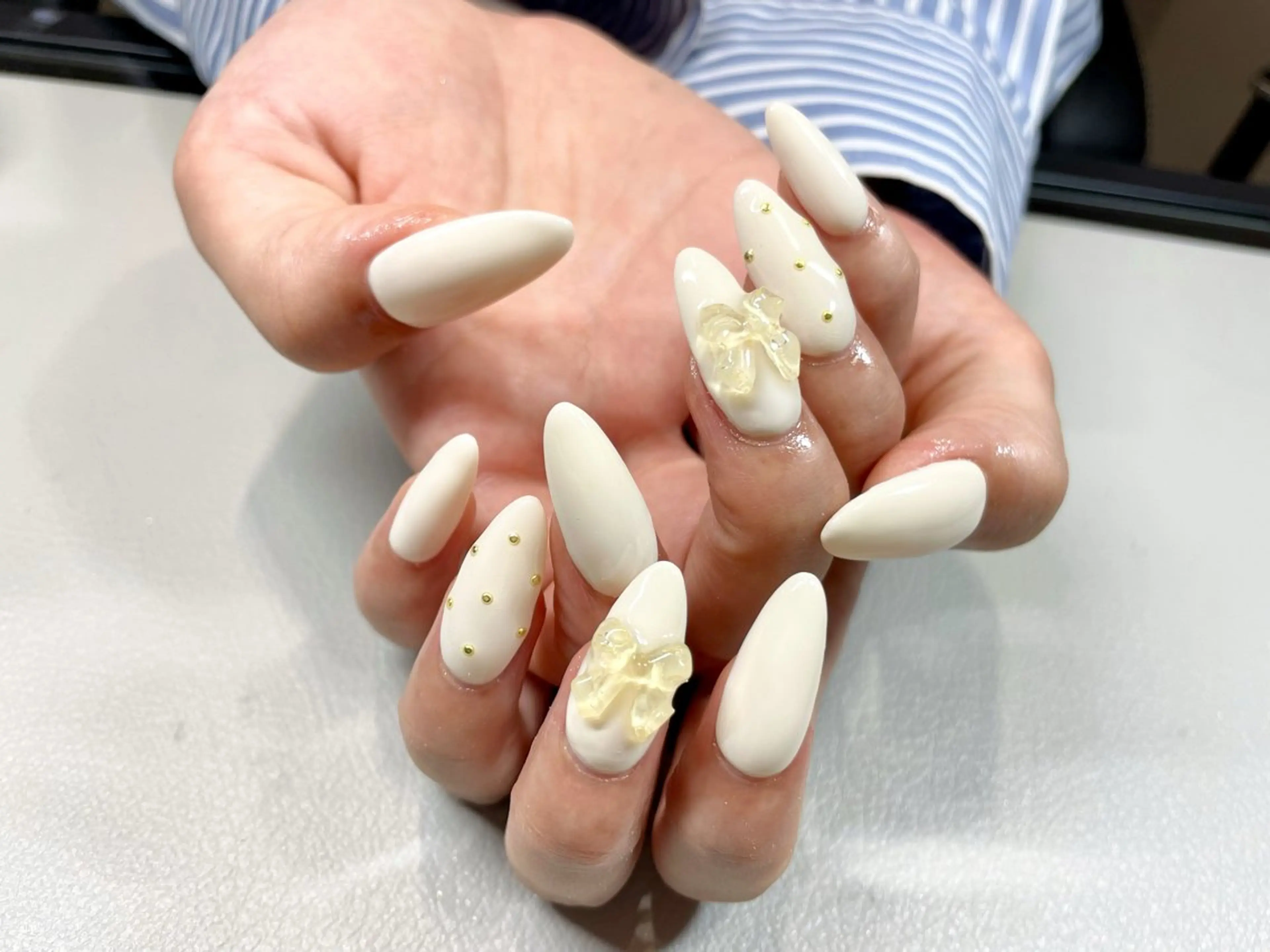 ネイル 長さ出し ワンカラーネイル ハンドネイル jujur HARUKA🌸のネイルデザイン