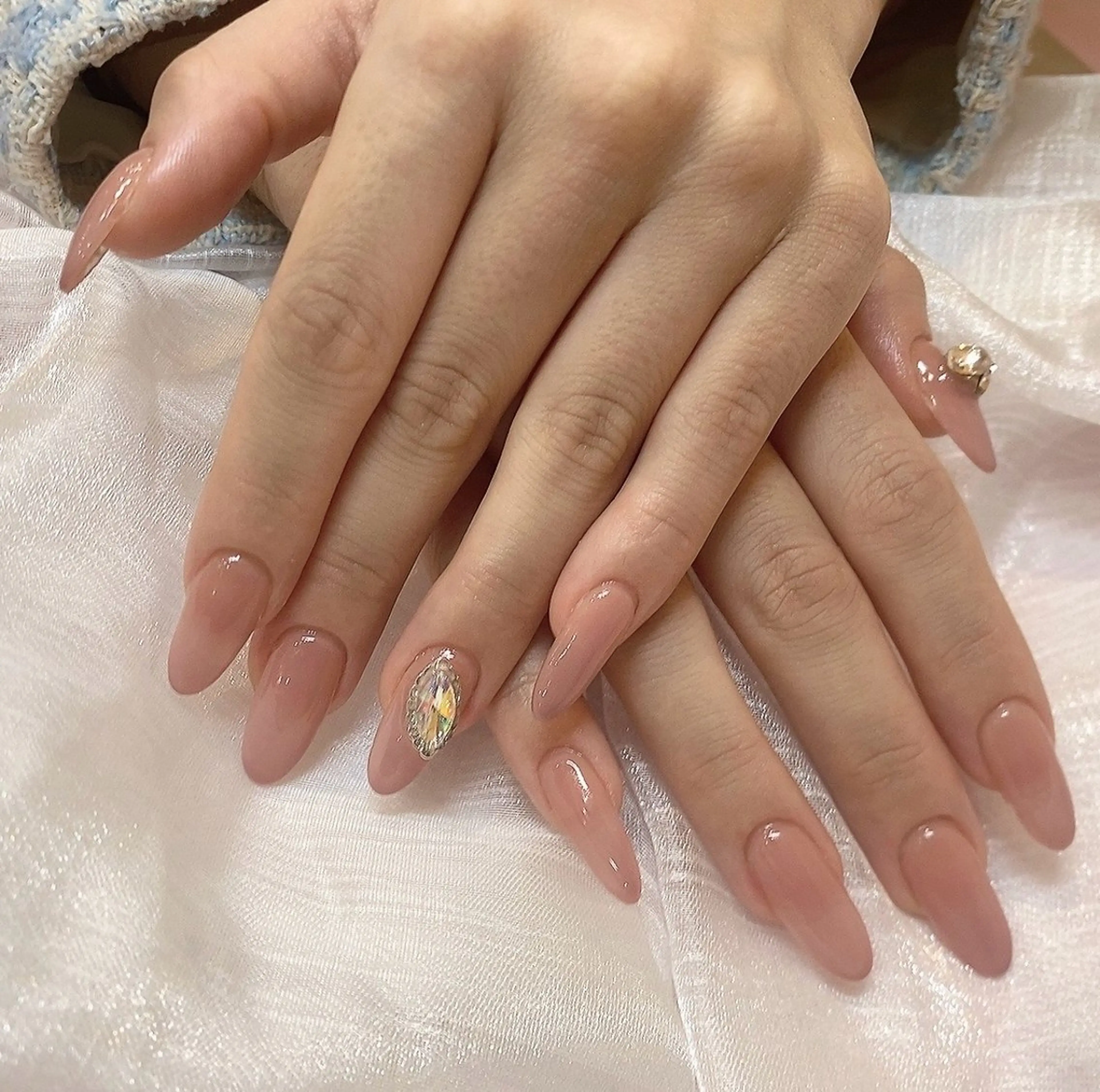 ネイル LEDアイラッシュ ∩_∩アオイのマツエク・マツパデザイン