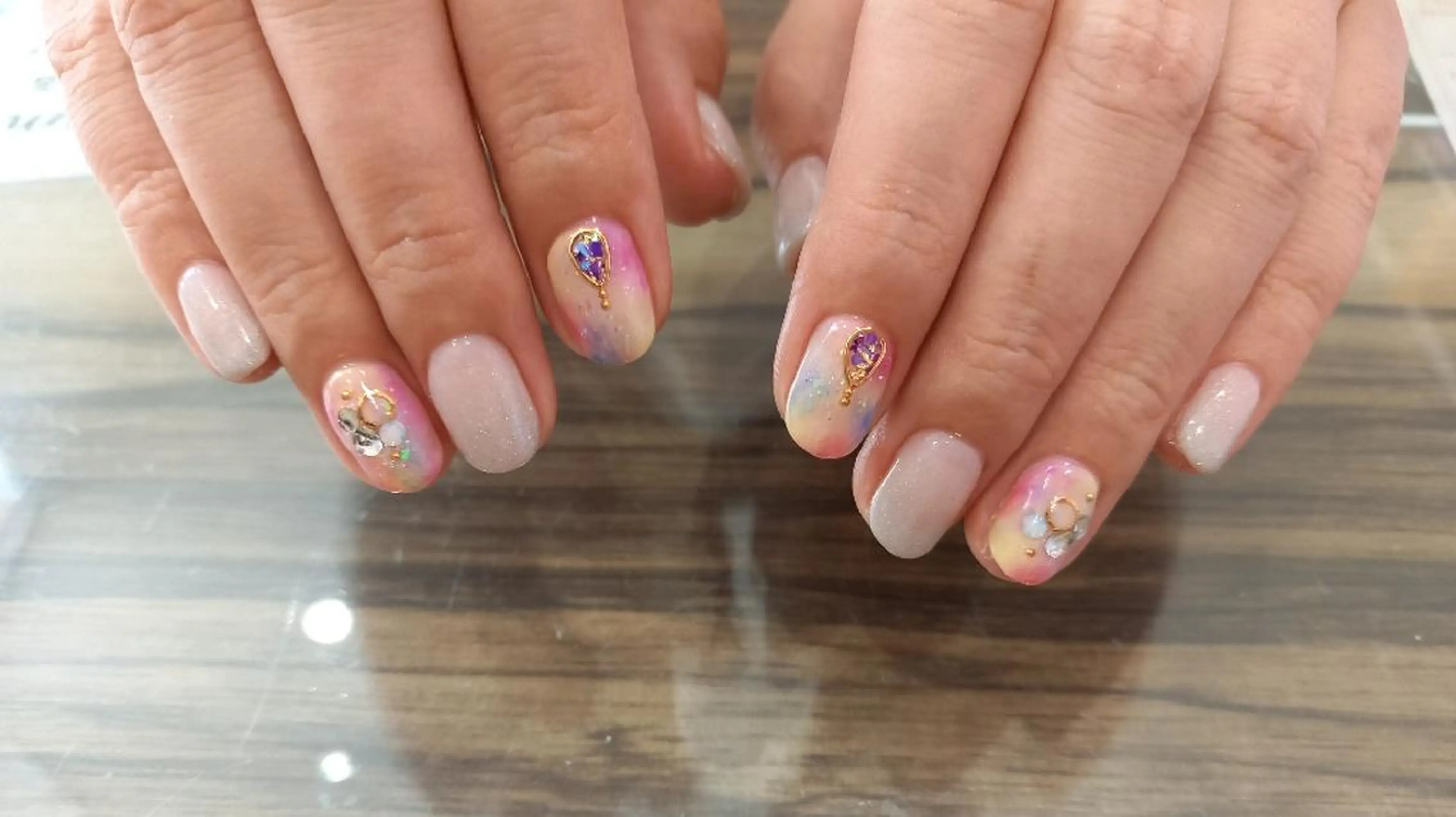 ネイル ハンドネイル Progress Nailのヘアスタイル