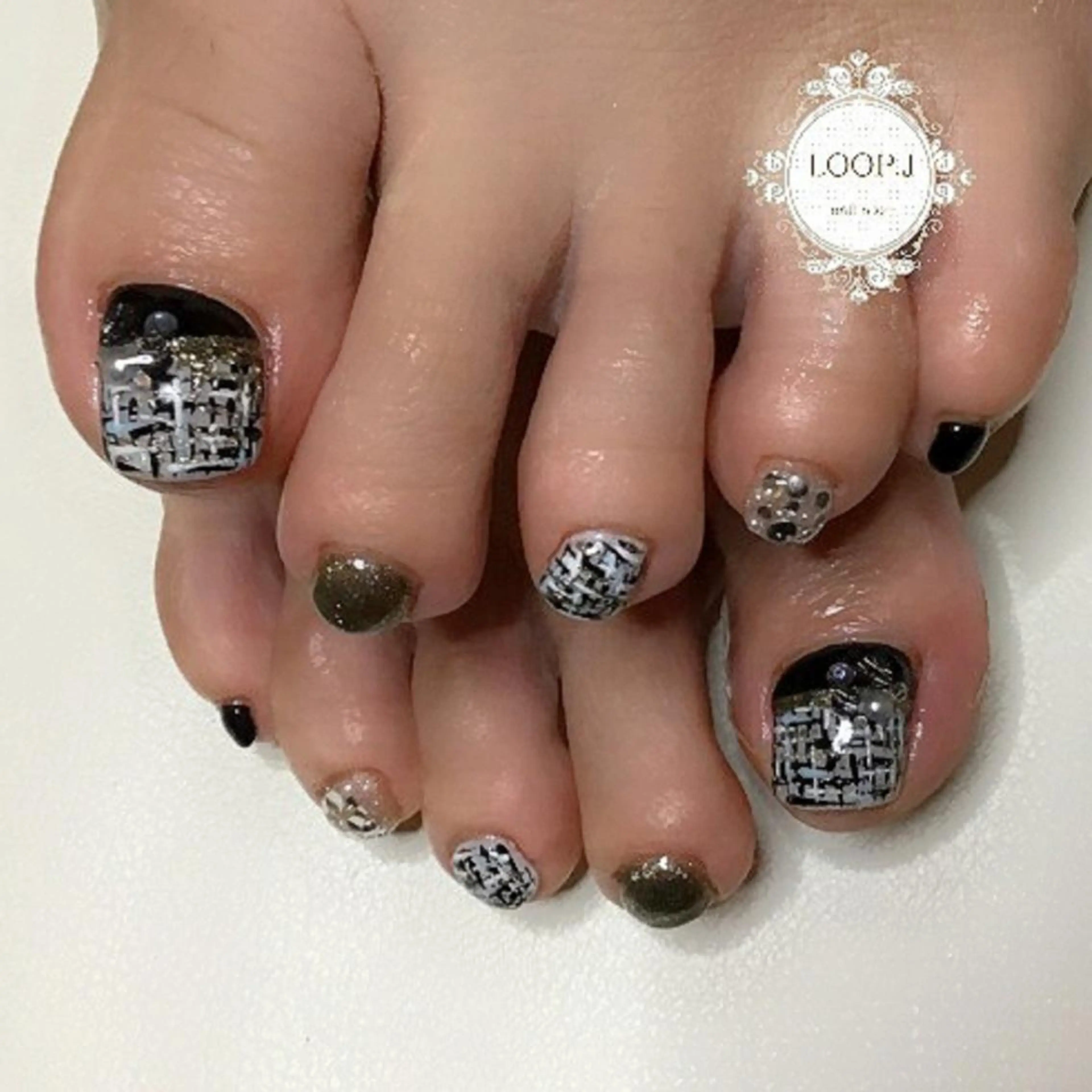 ネイル フットネイル おおくぼ めぐみのネイルデザイン
