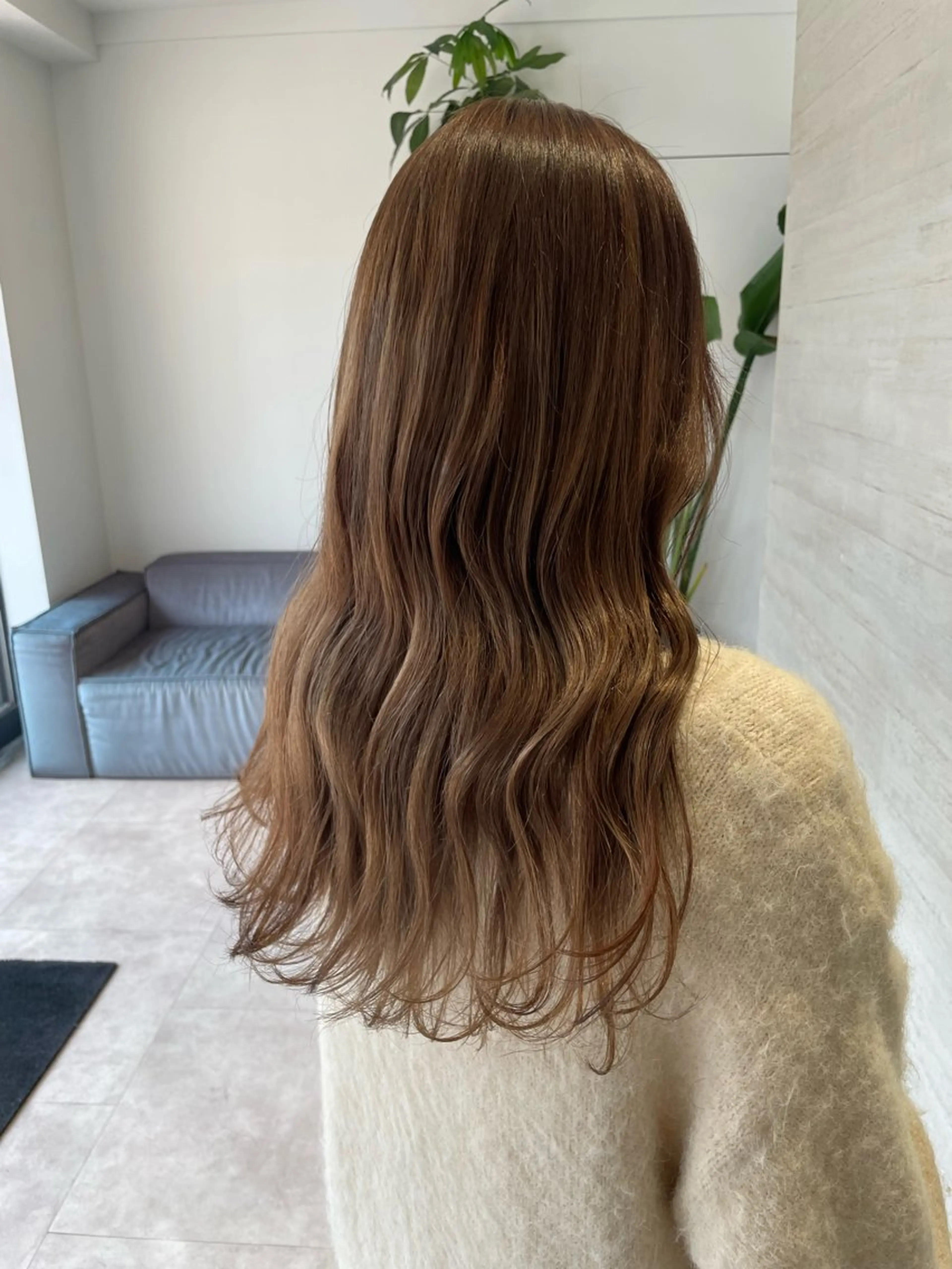 ロング NEST by chord （ネストバイコード）所属・🤍関根 朋香🤍のヘアスタイル