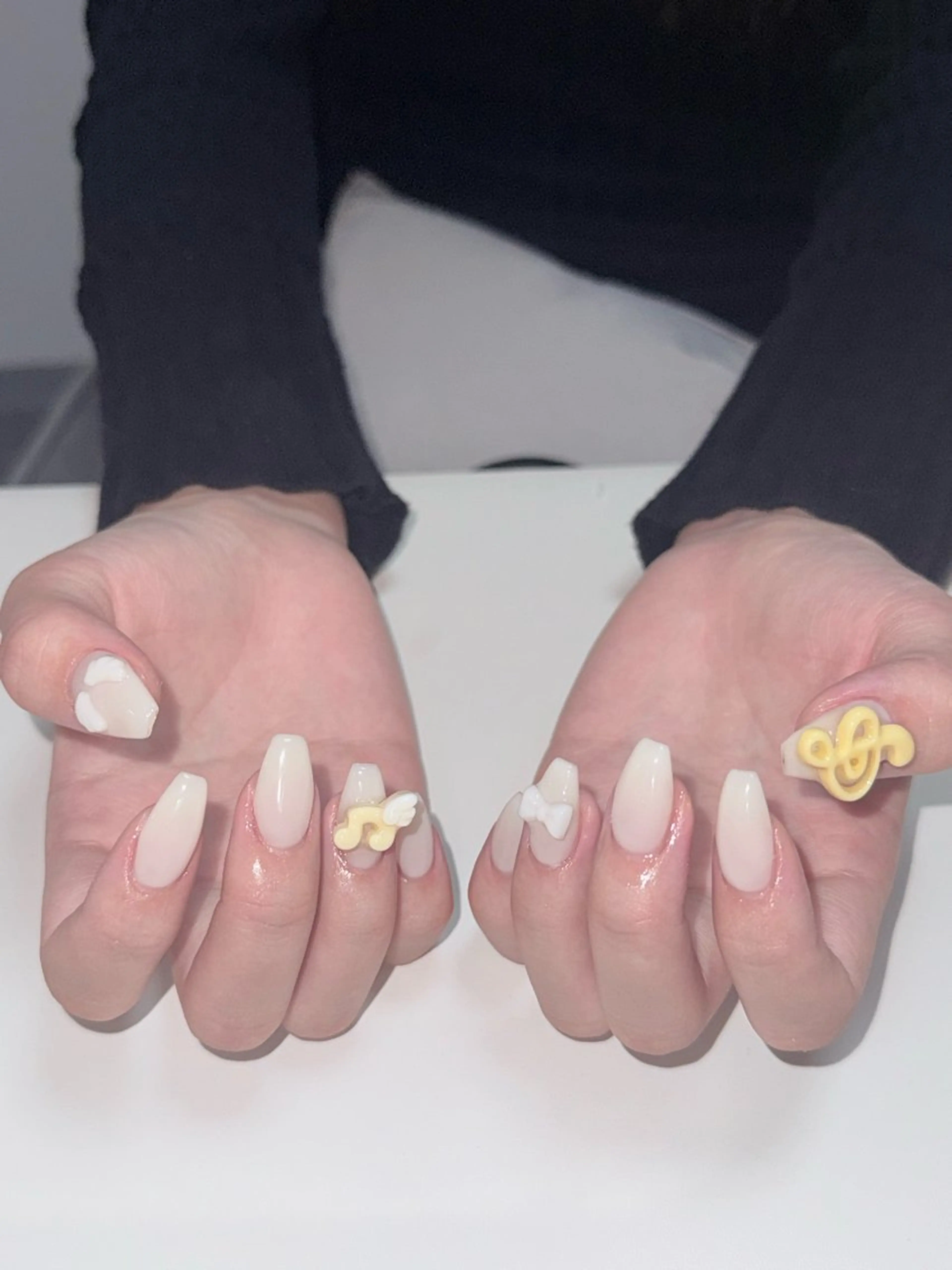ネイル ハンドネイル BERA NAILSのネイルデザイン