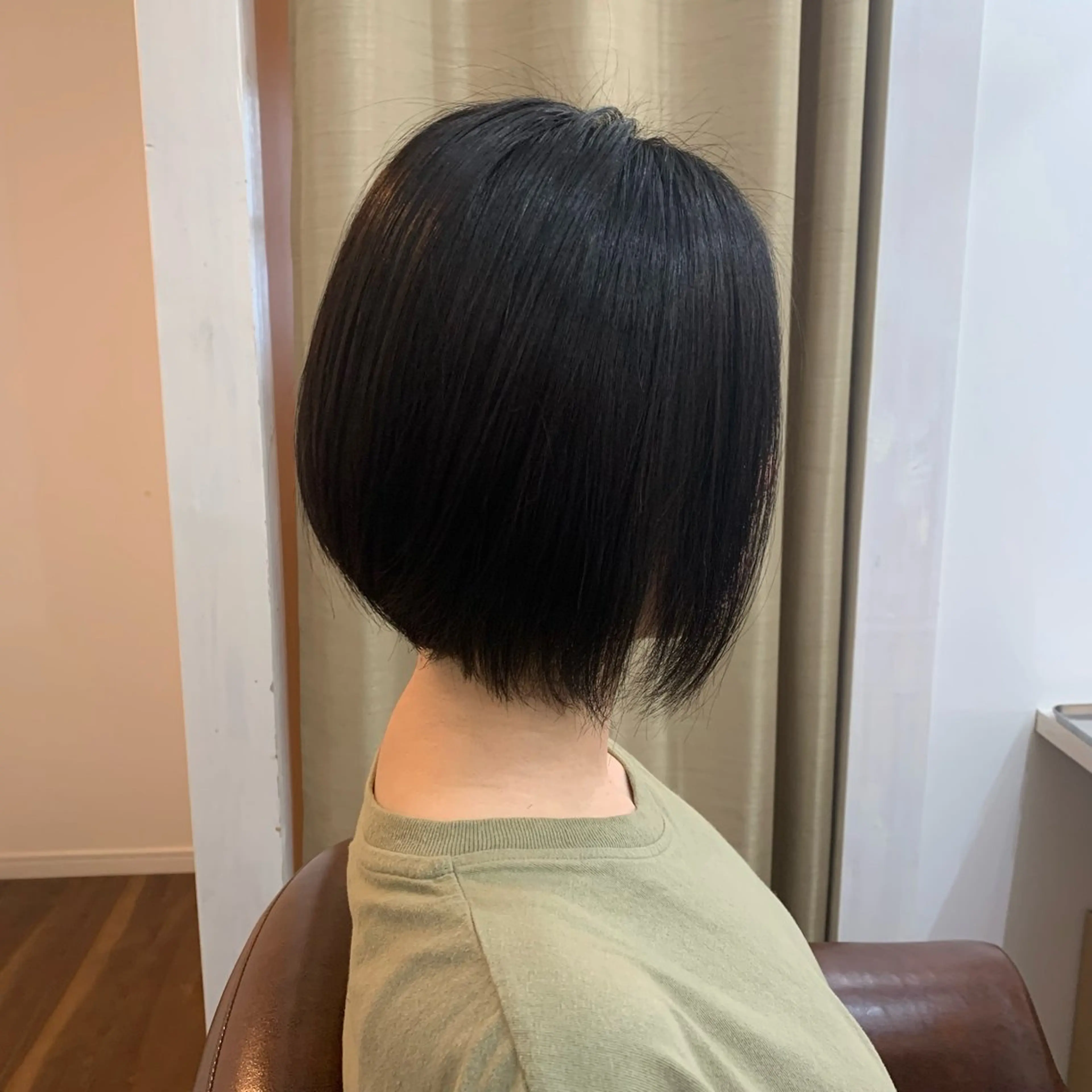 ミディアム カット elua kanekoの眉毛・アイブロウイメージ