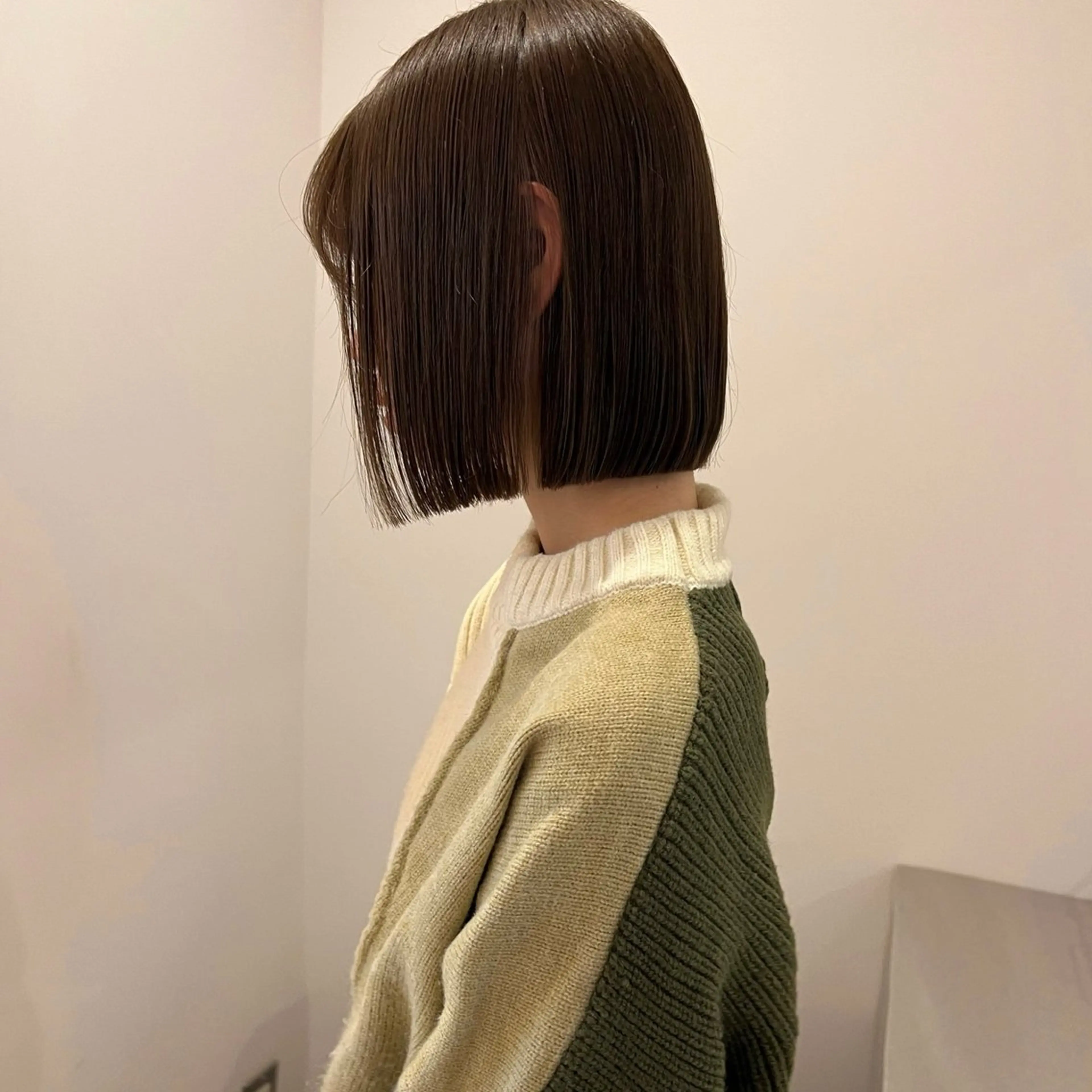 ミディアム ボブ 舟橋耀/ブリーチカラ ー/レイヤーカットのヘアスタイル