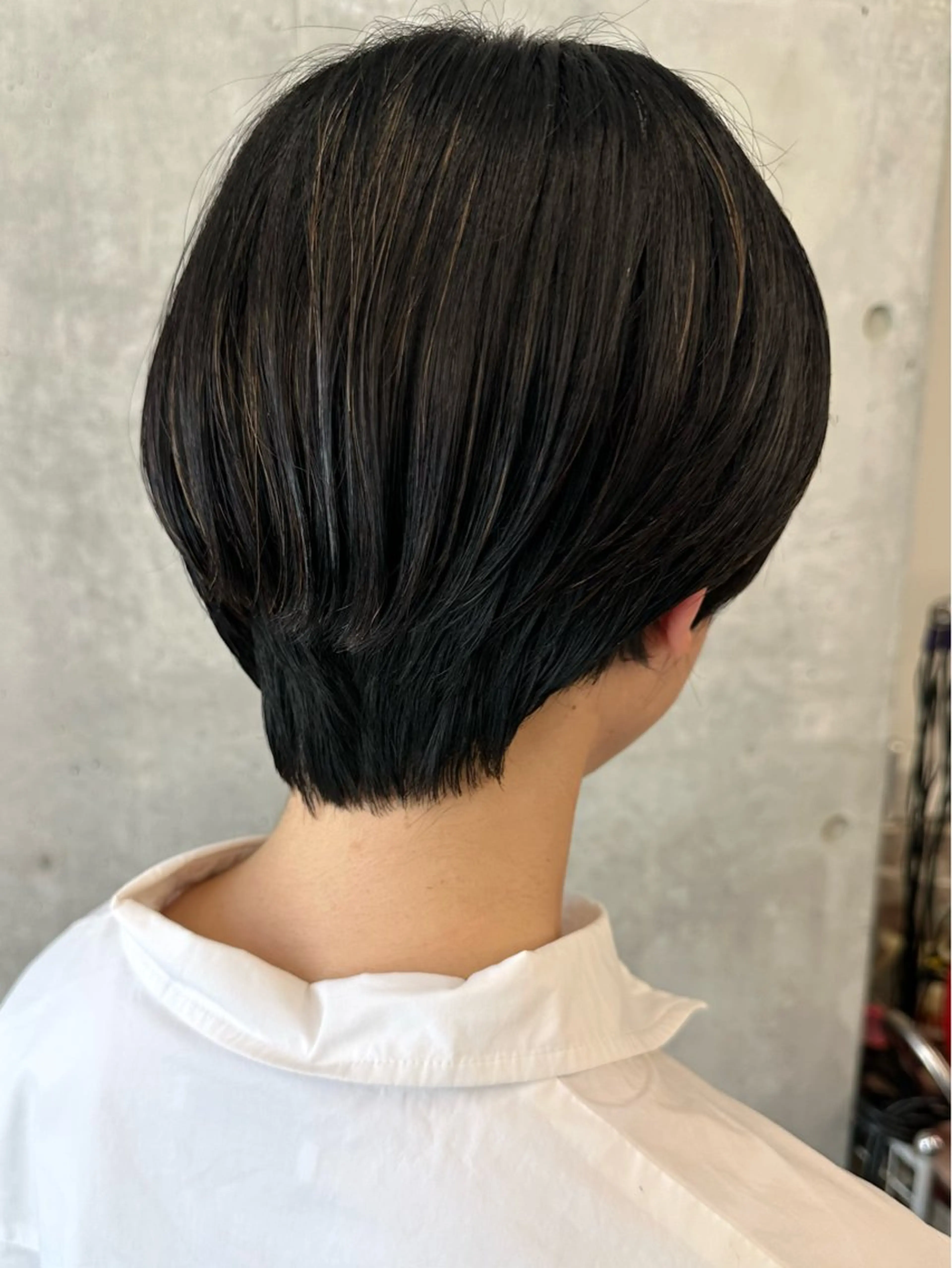 ショート ショートボブ ボブ ショートヘア 縮毛矯正 カット トリートメント ヘッドスパ とうい/パーマボブ/ くせ毛/丸みボブのヘアスタイル