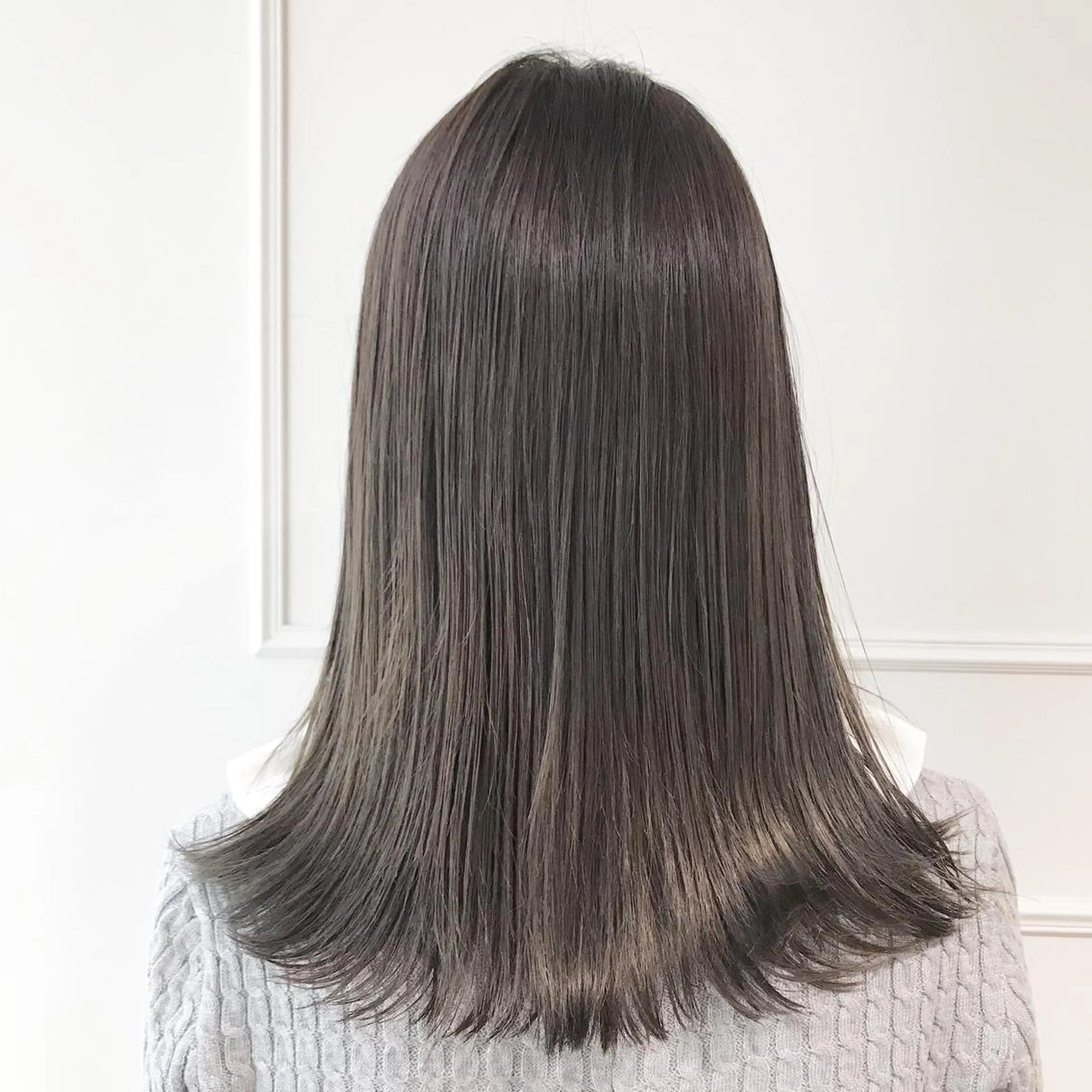 ミディアム イマ所属・黒神 浩之のヘアスタイル