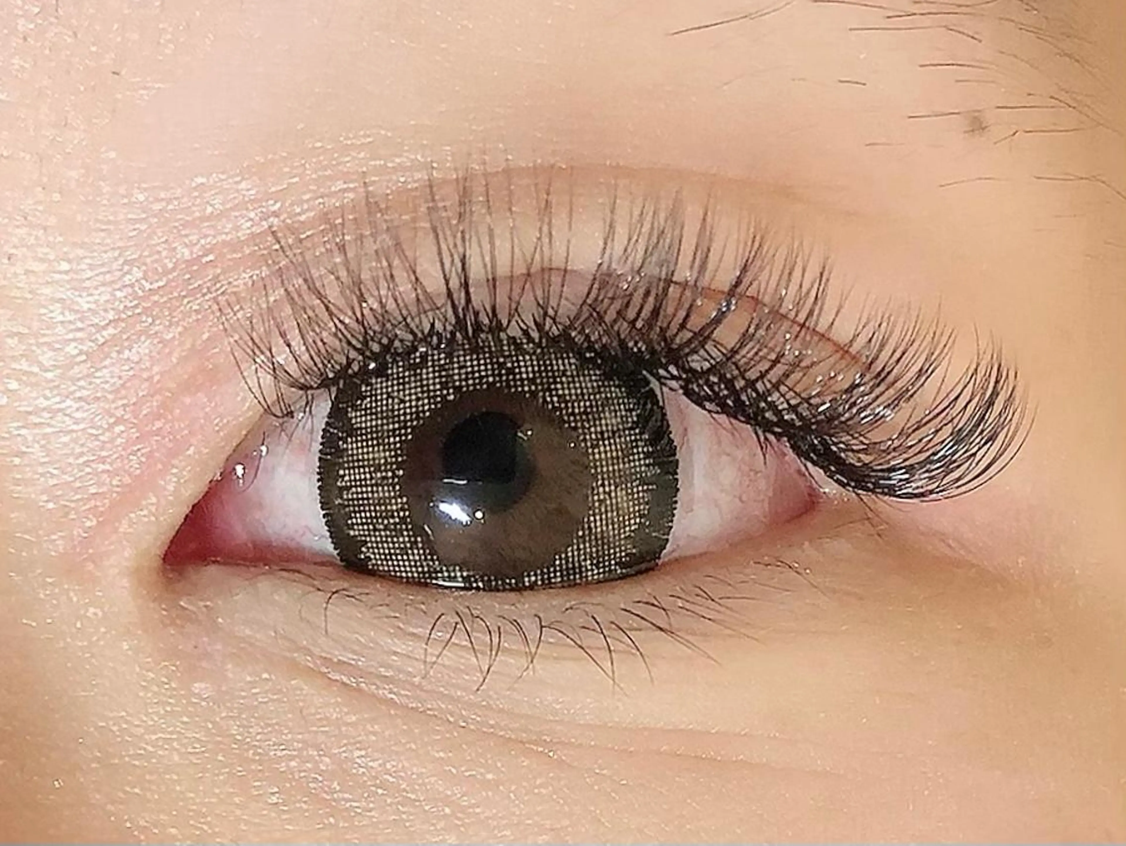 マツエク・マツパ ボリュームラッシュ Eyelash GENIC所属・Eyelash GENICのマツエク・マツパデザイン