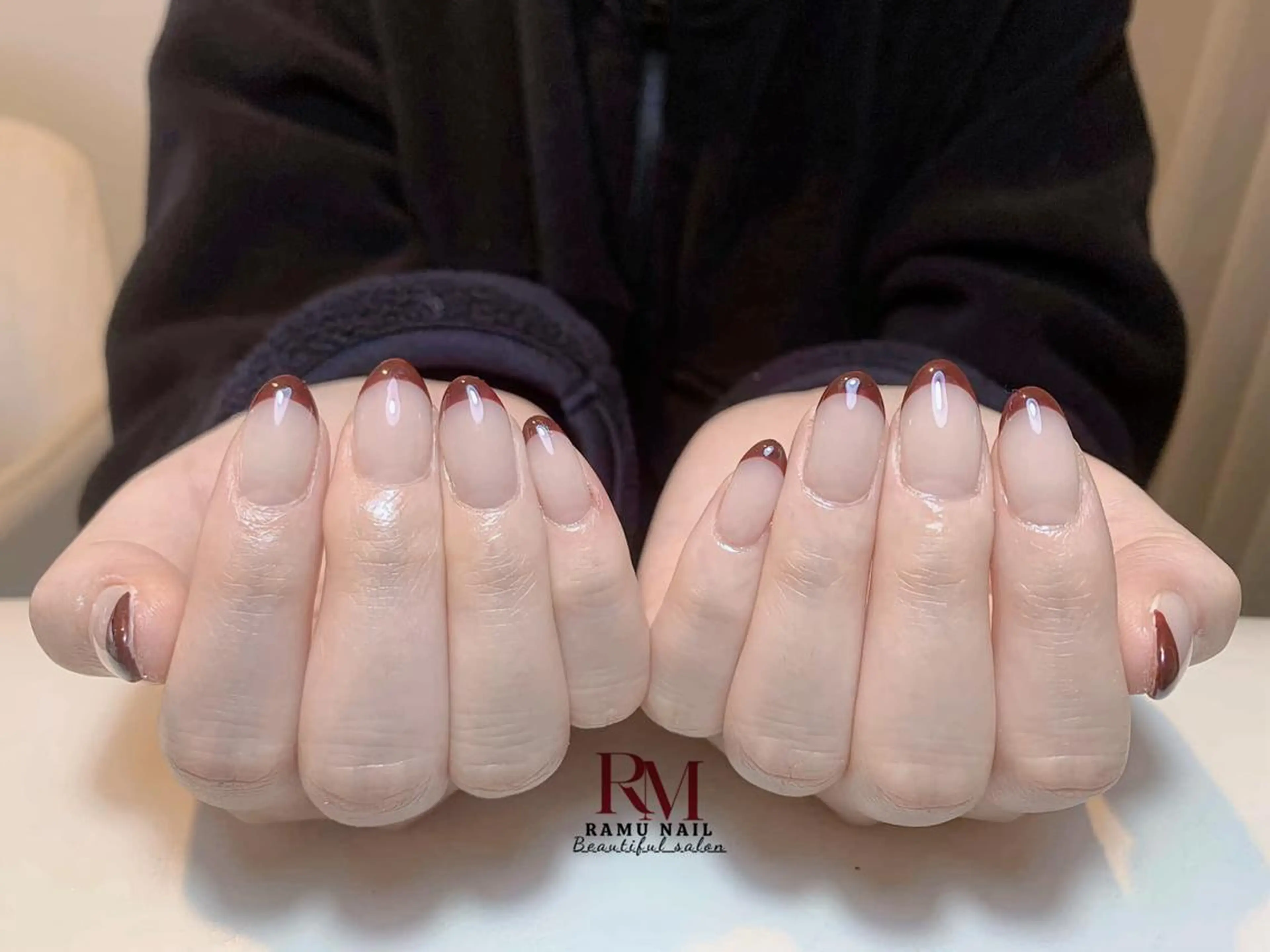 ネイル アートネイル チークネイル 長さ出し フレンチネイル グラデーション ハンドネイル YURI Chanのネイルデザイン