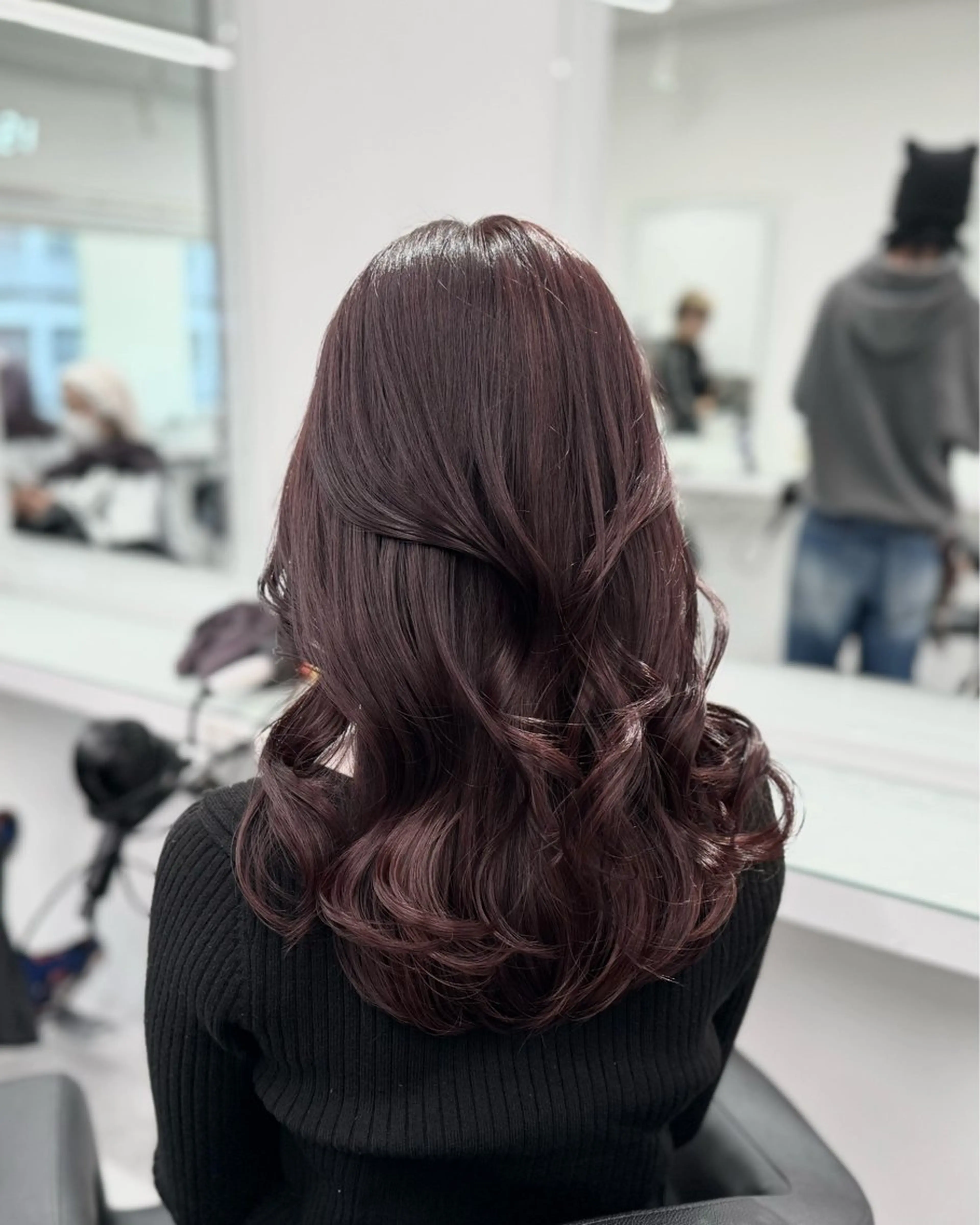 セミロング カラー ヘアカラー トリートメント ヘッドスパ ヘアセット モテ艶韓国ヘア 🤍りんのヘアスタイル