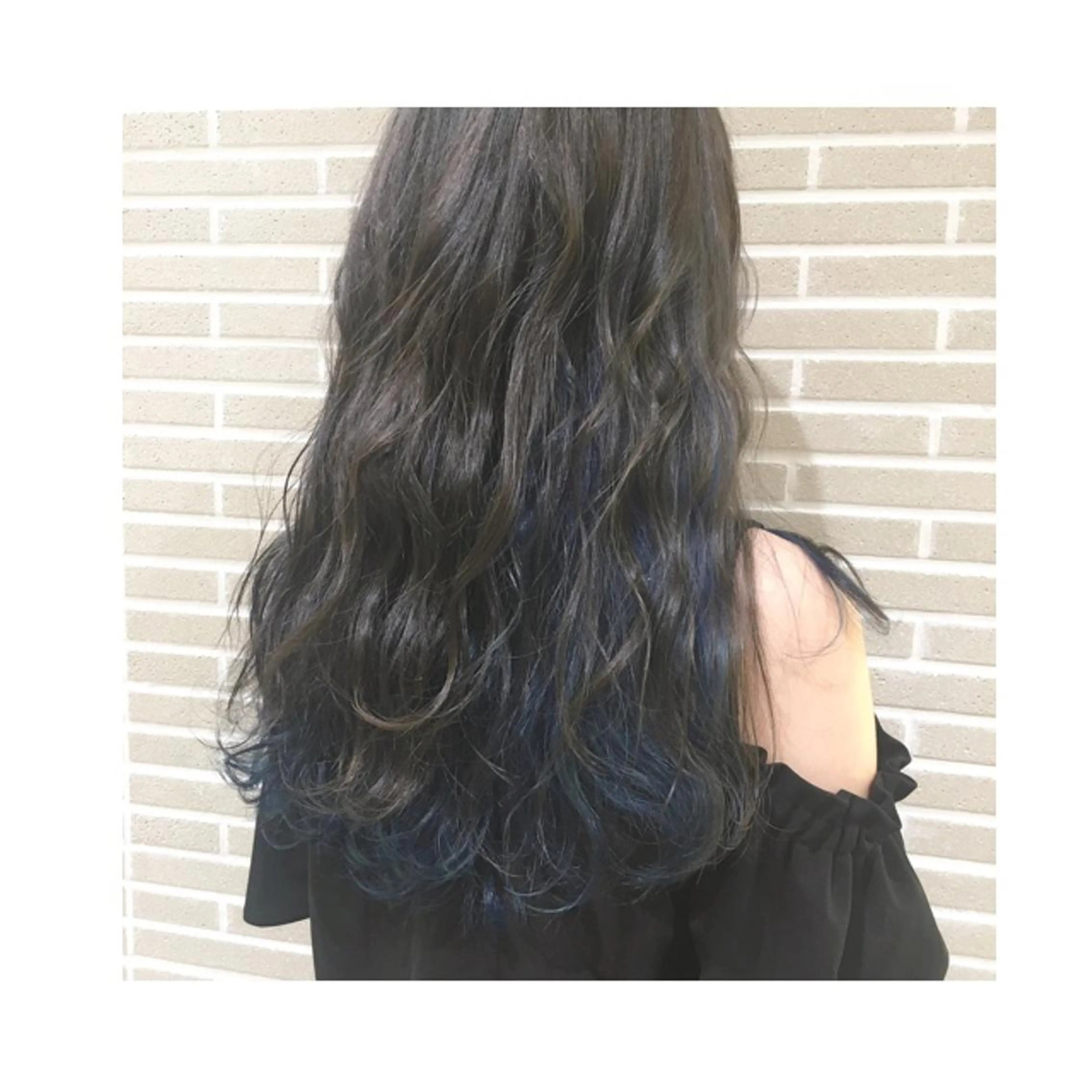 セミロング amie三ノ宮所属・潟上 菜摘のヘアスタイル