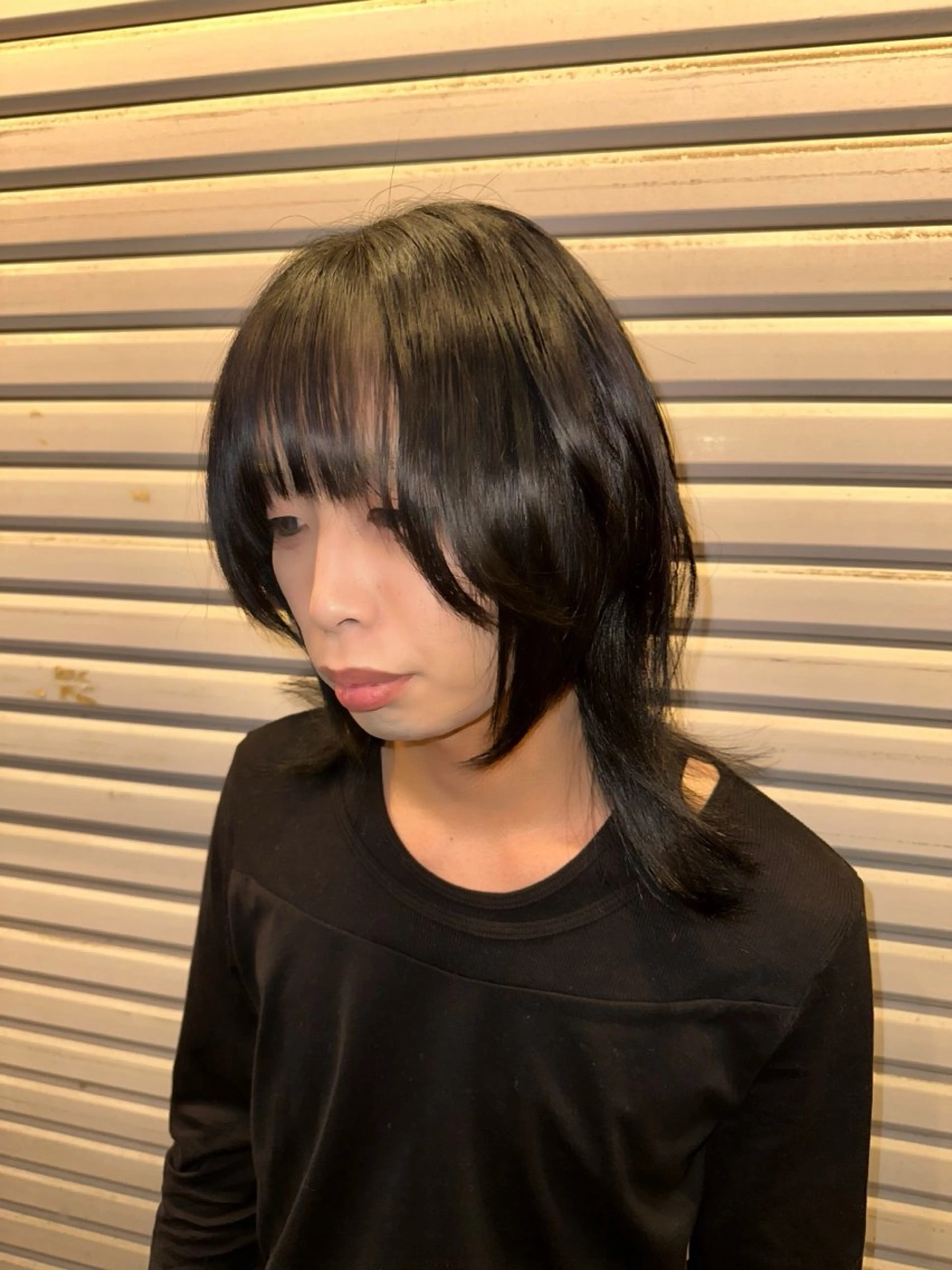 セミロング ハコ（HACO)所属・豊嶋 暉直のヘアスタイル