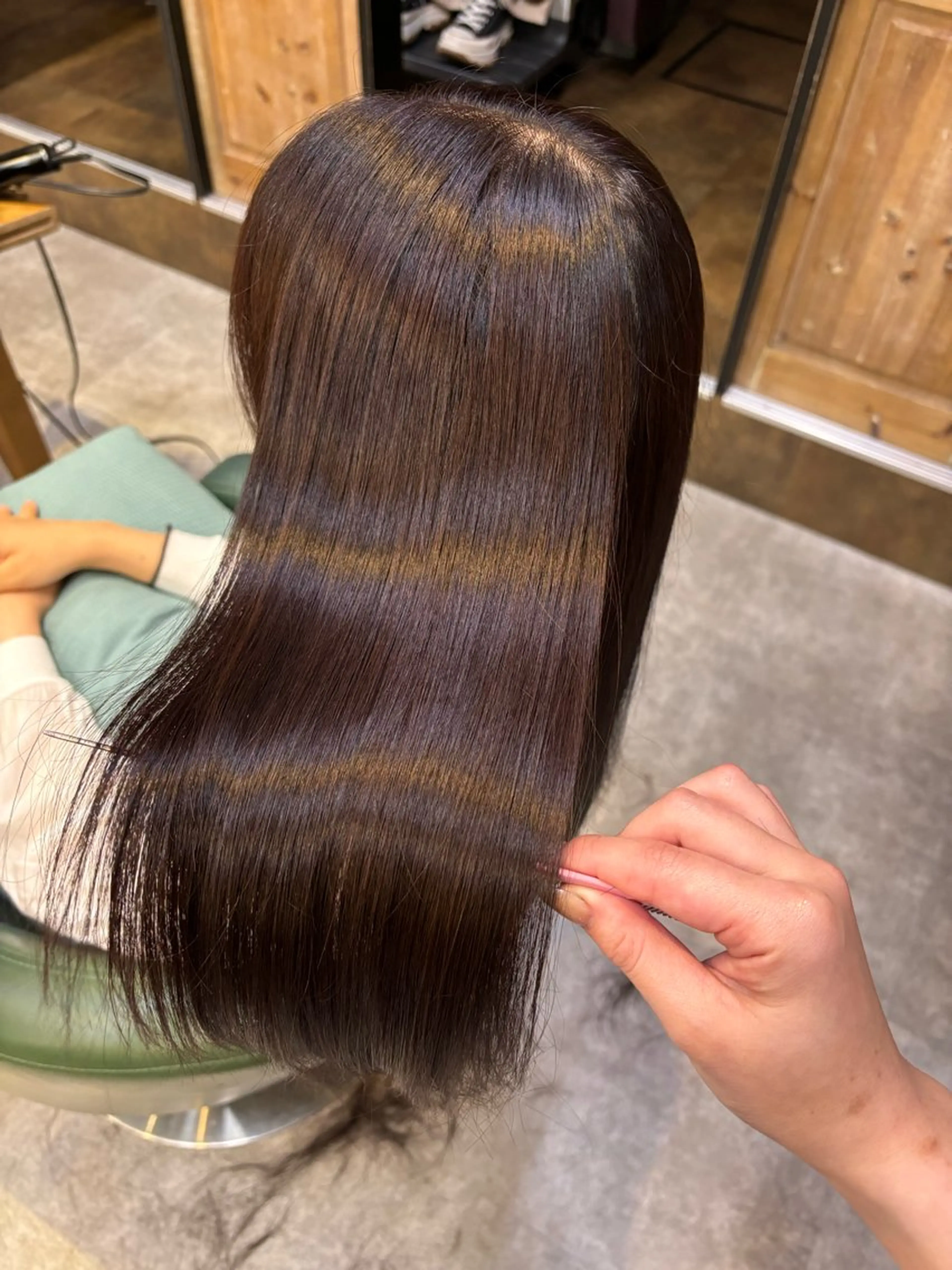 ロング ヘアカラー トリートメント 【縮毛矯正特化】 kyokaのヘアスタイル