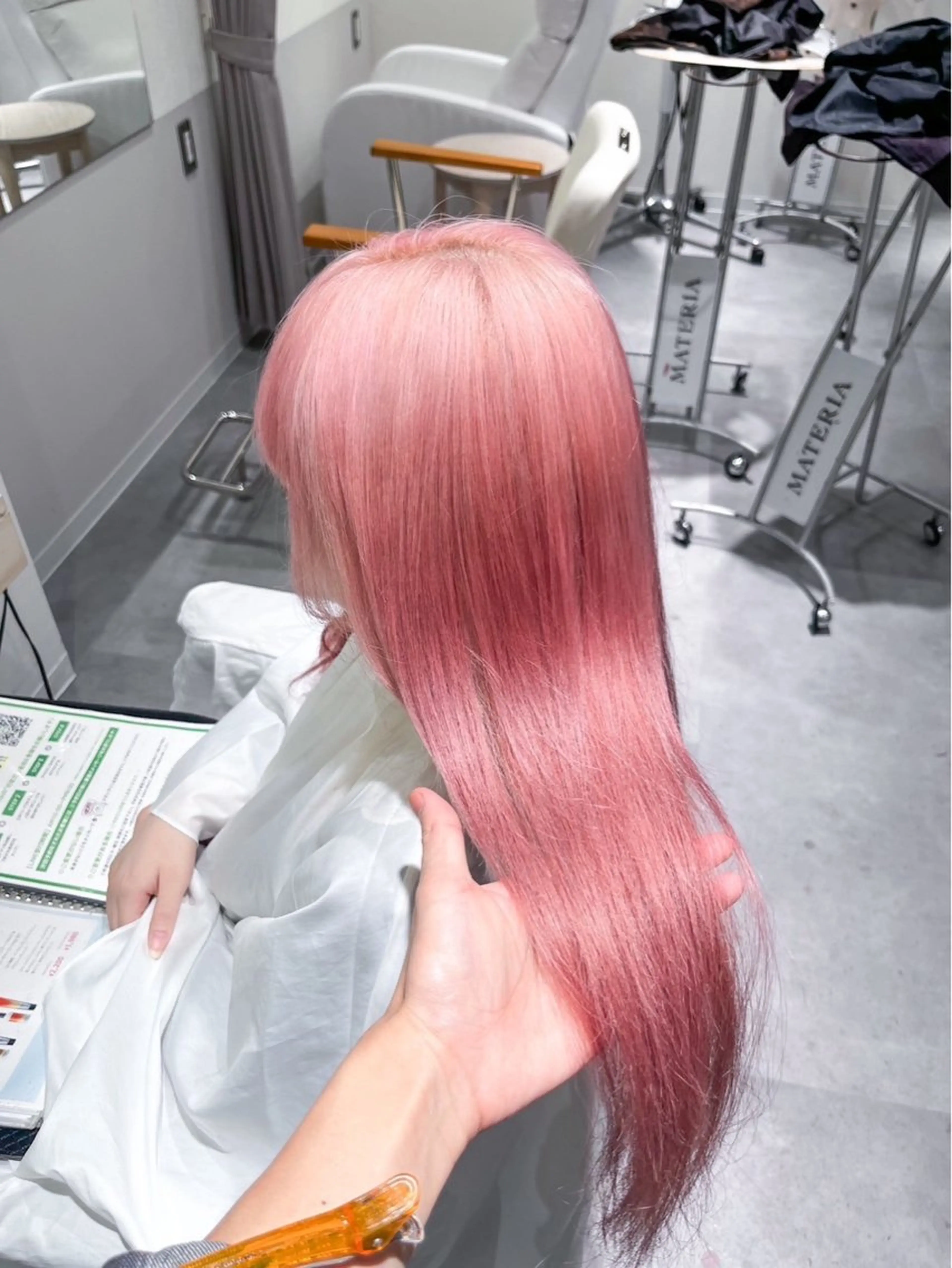 【66%off】Wカラー(ケアブリーチ/PLEXカラー)＋選べるトリートメント(暖色カラーの方向け) ⚠️17時からのみの写真