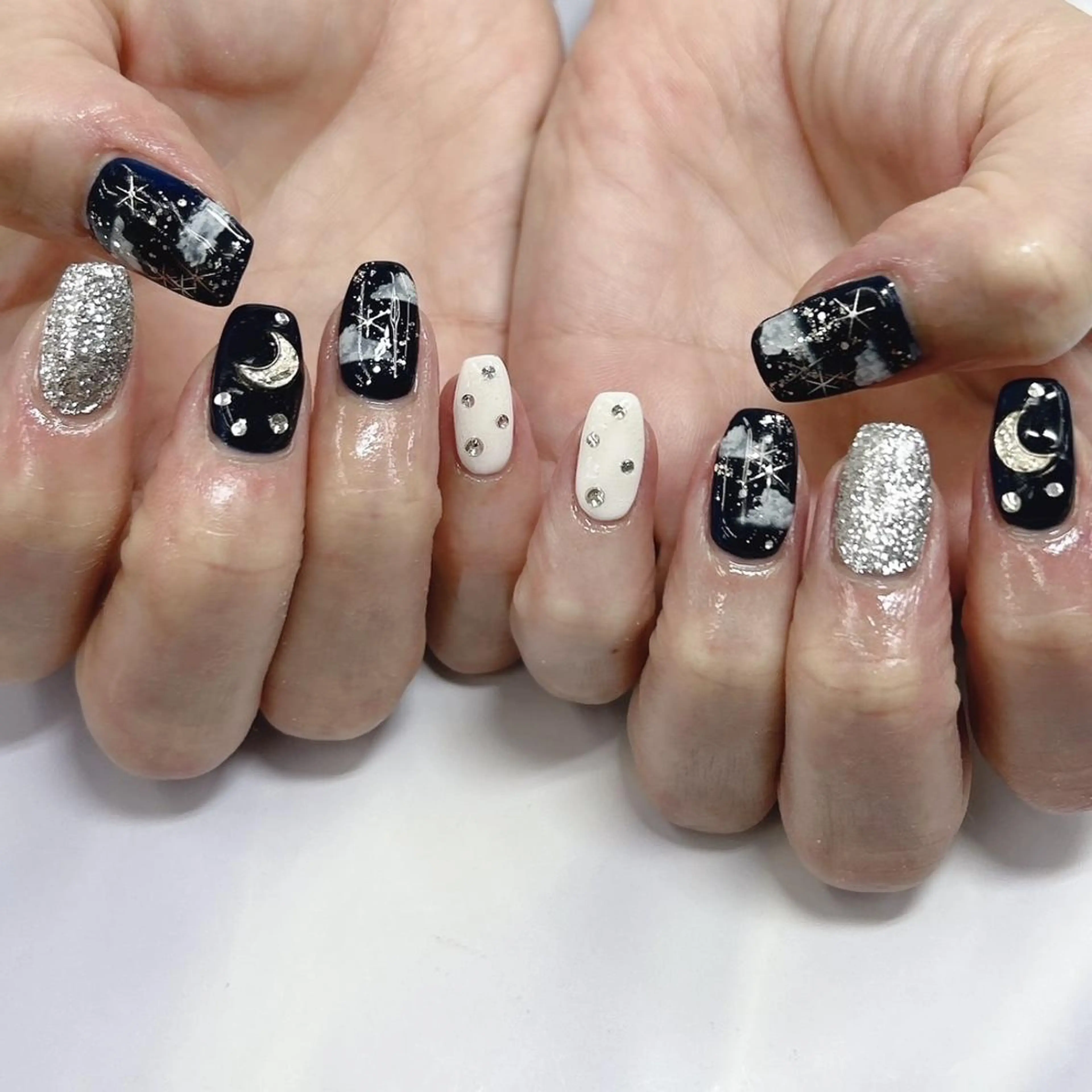 ネイル Nail salon Honey Beeのネイルデザイン