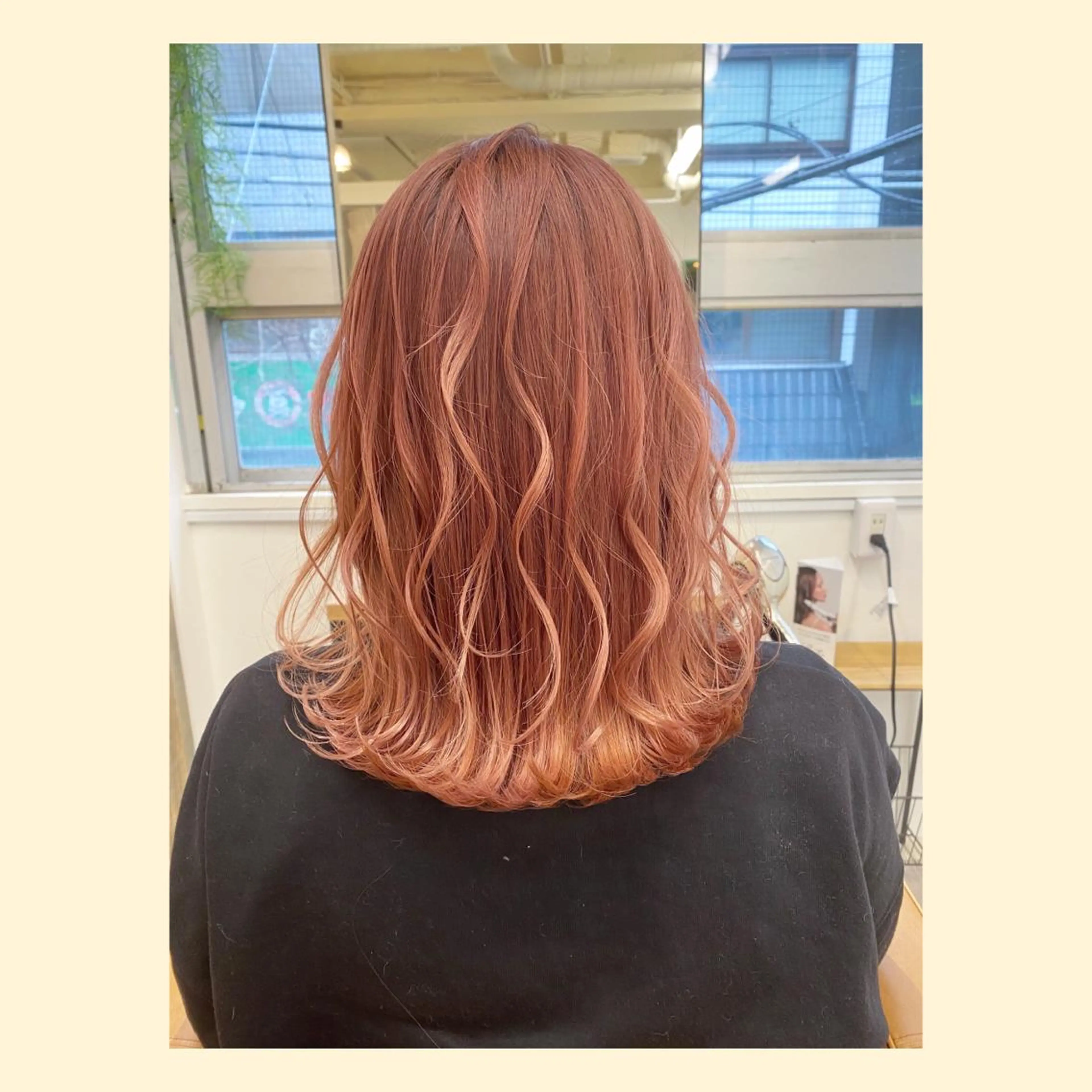 ミディアム カラー ショートボブ バレイヤージュ ブリーチ ケアブリーチ ダブルカラー カット ヘアカラー トリートメント 🌈ショート特化 中村崇宏🌈のヘアスタイル