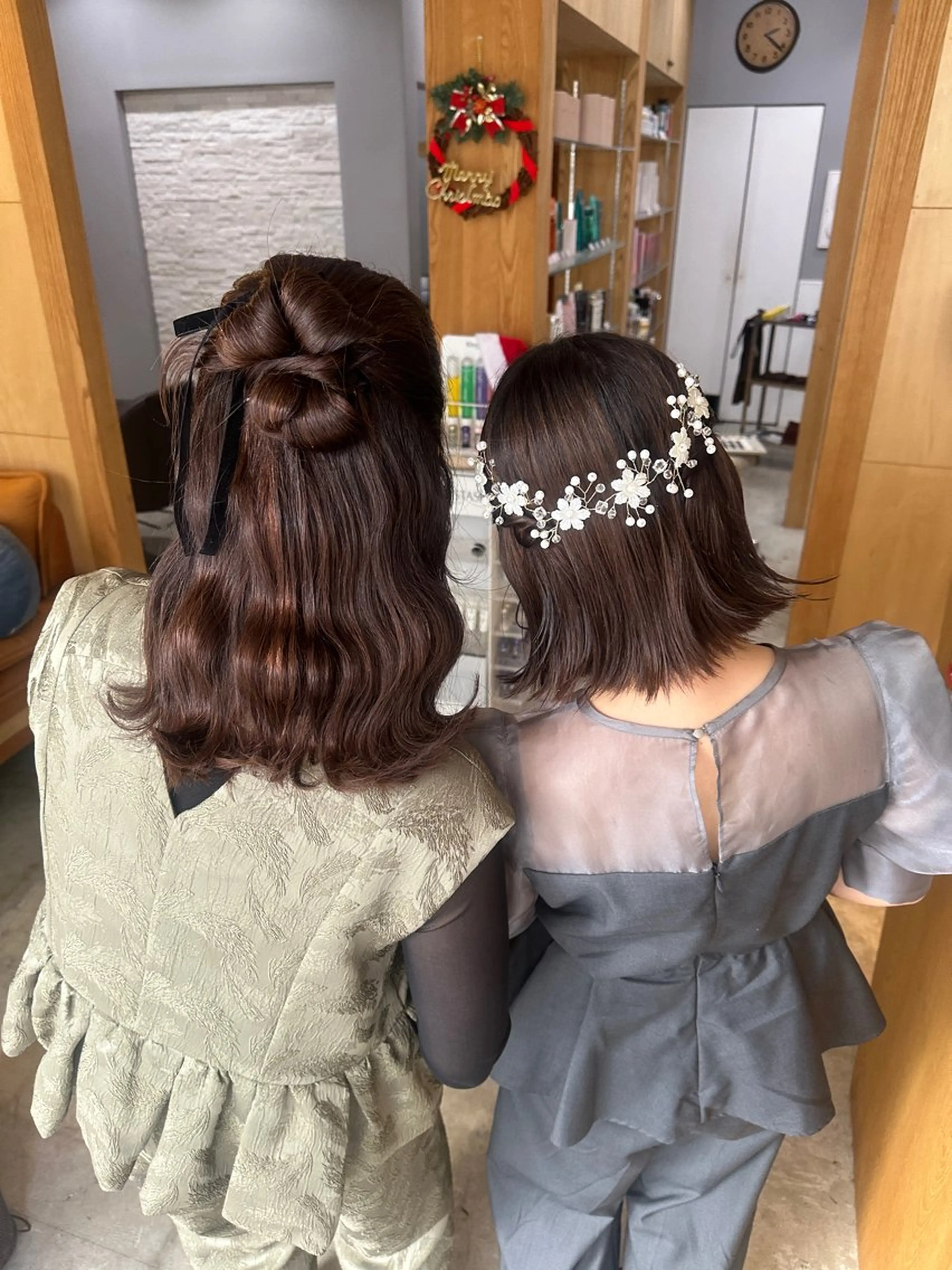 セミロング ヘアセット miloc MOMOKAのヘアスタイル