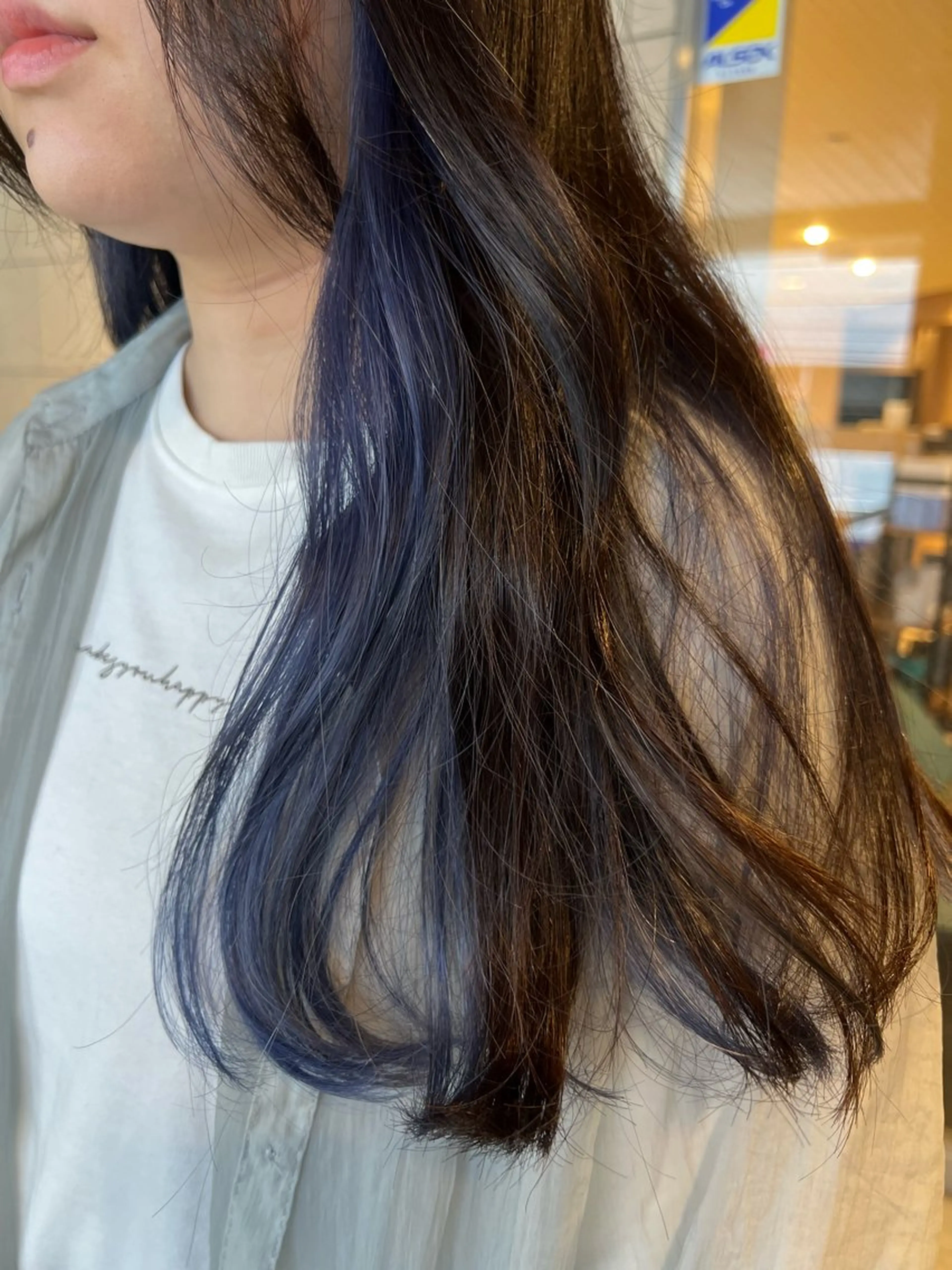 カラー 久永 菫のヘアスタイル