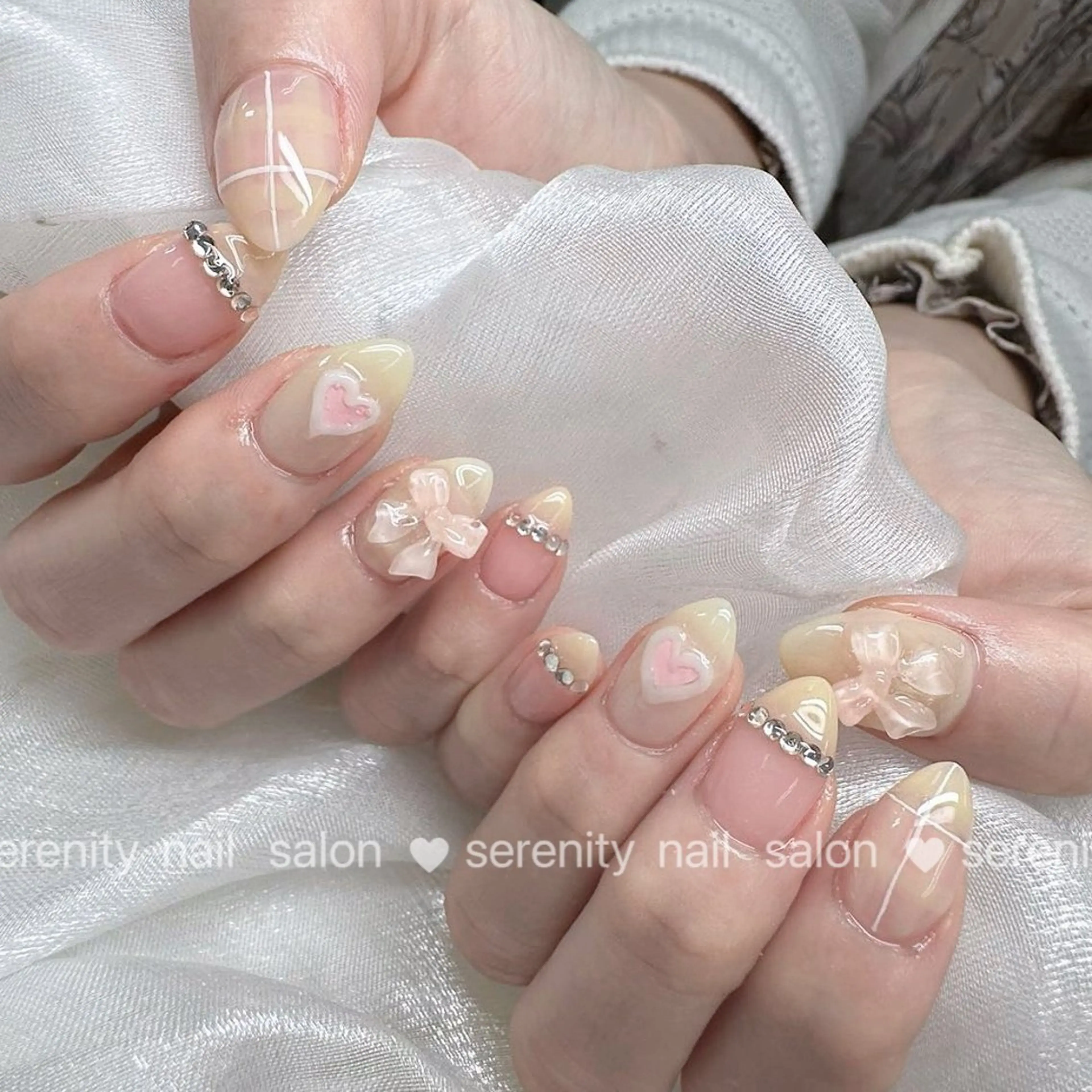 ネイル ハンドネイル ハンドケア ✨Serenity ワンホンネイルのネイルデザイン
