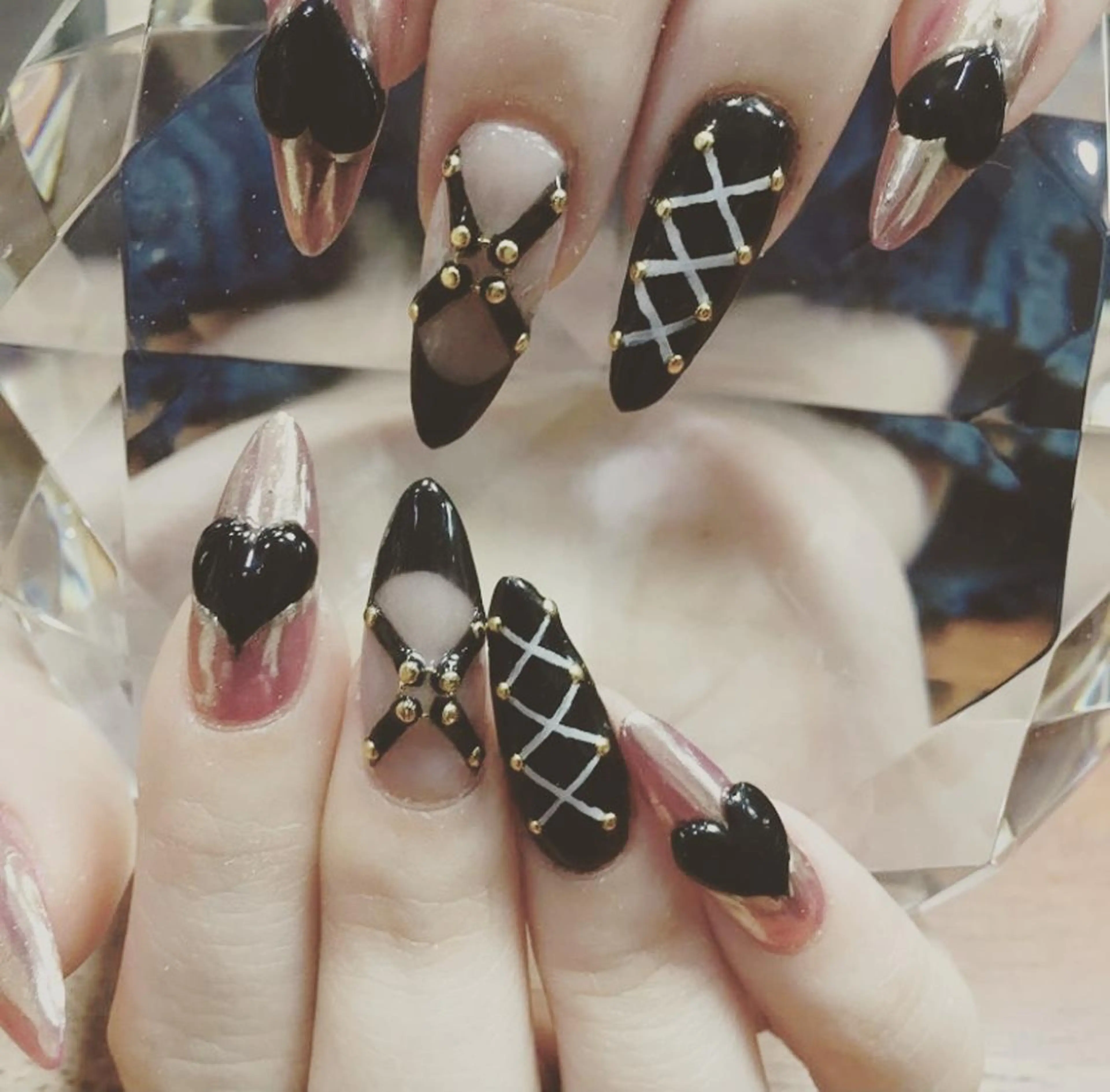 ネイル nailALBA 安蒜良彰のネイルデザイン