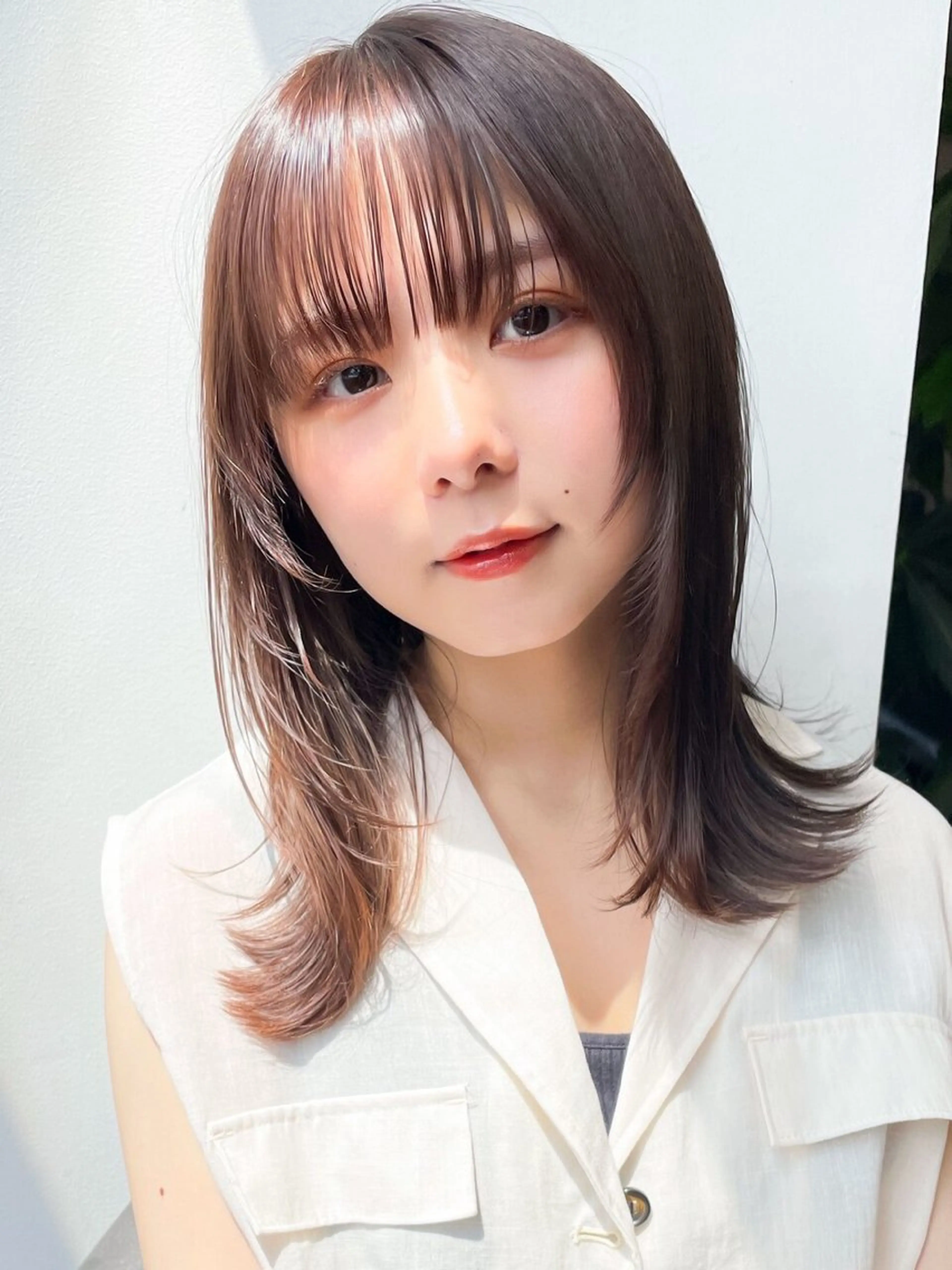 セミロング カラー カット ヘアカラー トリートメント 岸本 一誠のヘアスタイル