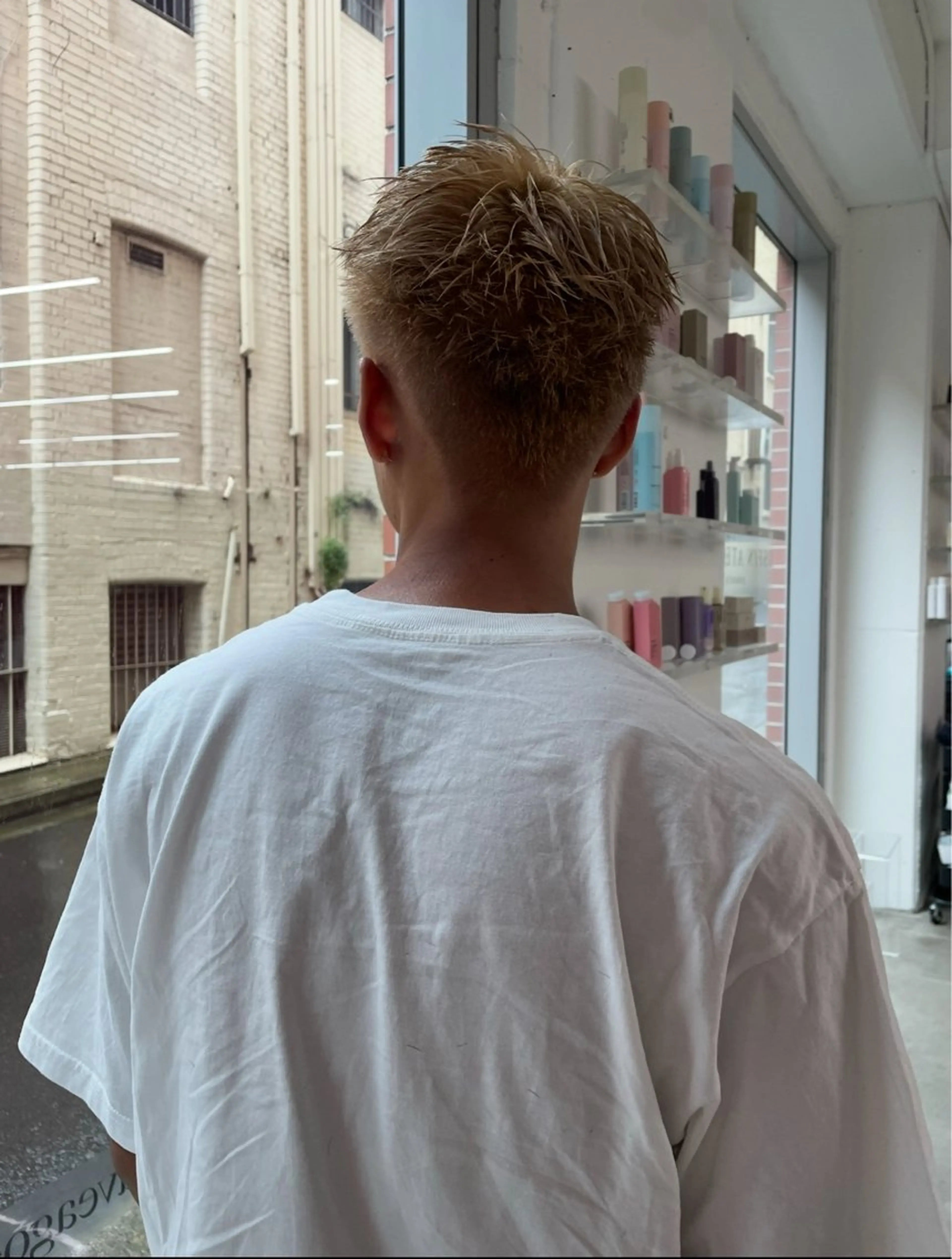 ショート メンズ ヘアカラー mito〻楽しくなる ヘアスタイル🪄のヘアスタイル