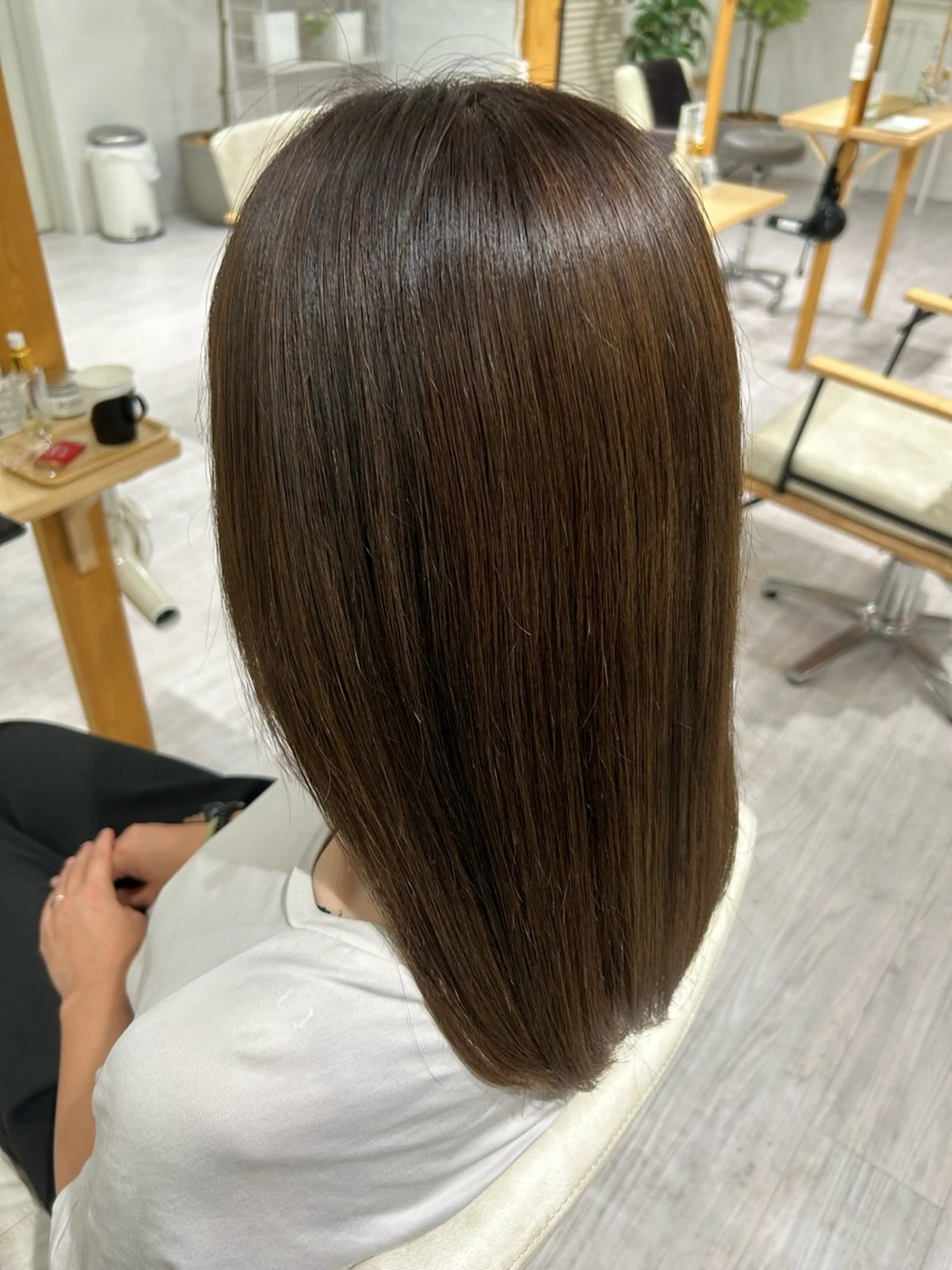 ミディアム カラー オリーブ・赤み消し 💚MAKOTO💚のヘアスタイル