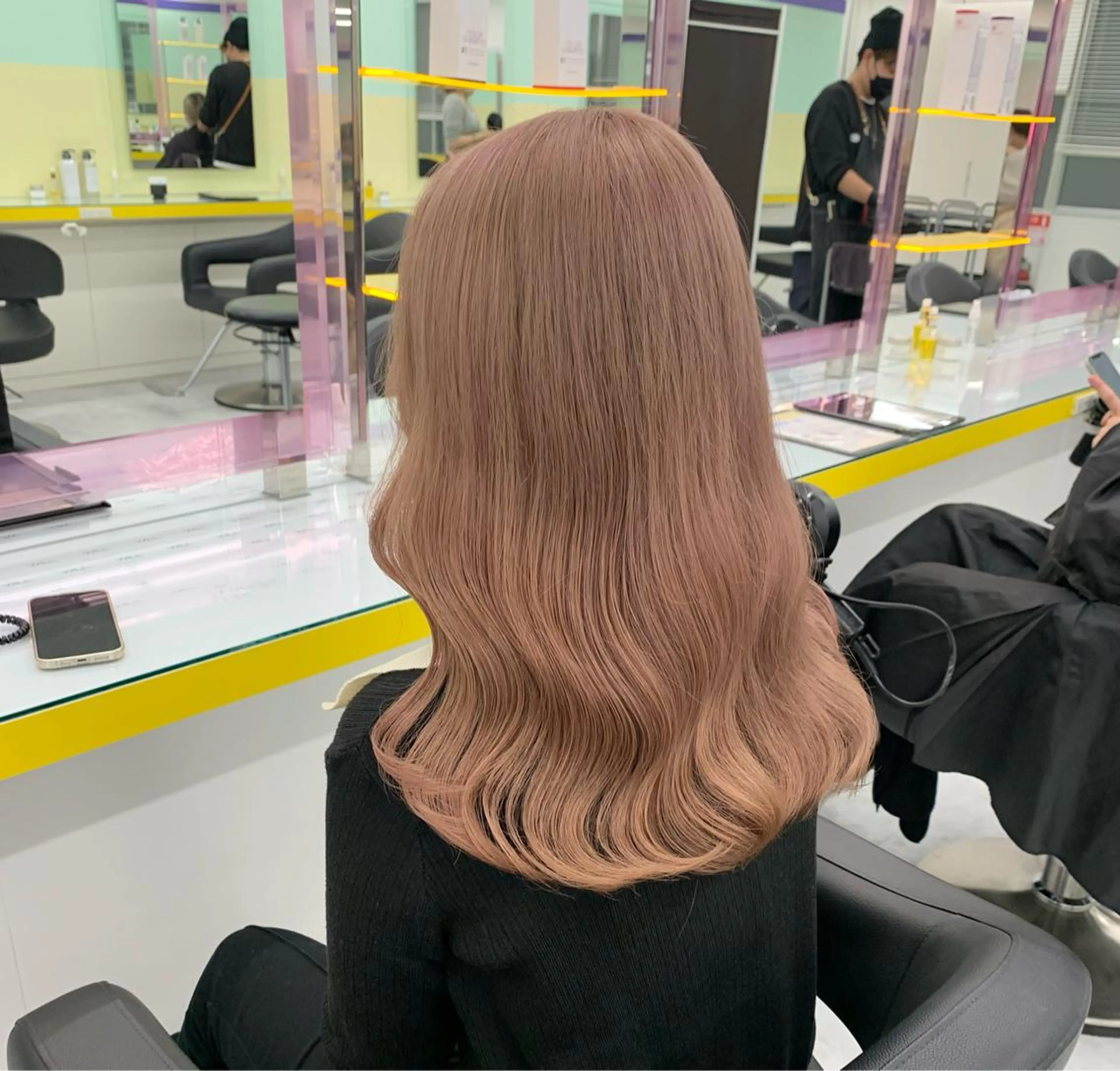 ロング カラー ベージュカラー ピンクカラー ピンクベージュ 🪞ハイトーン🪞 🤍waka🤍のヘアスタイル
