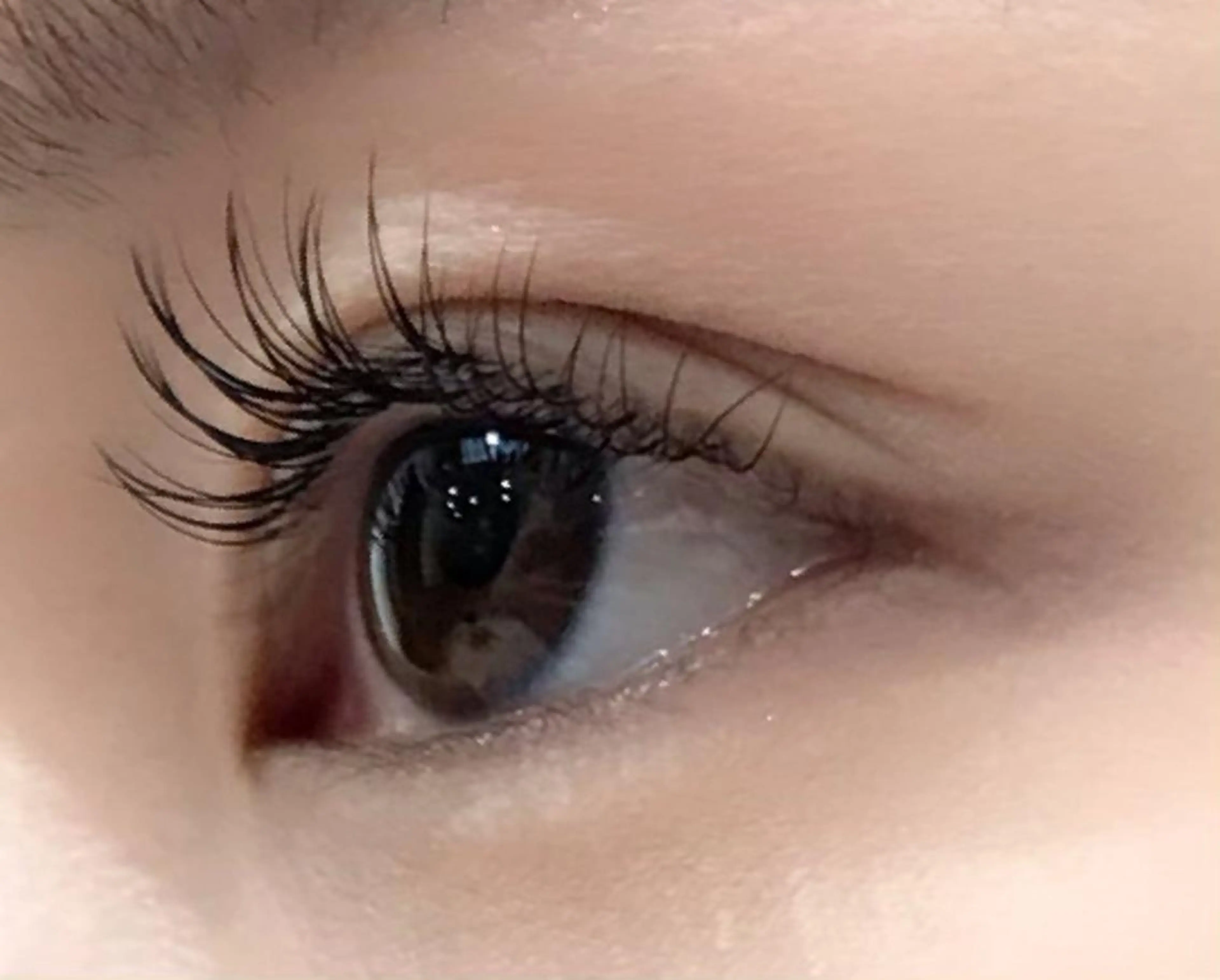 マツエク・マツパ 岡田詩織 MODE Ks松原店のヘアスタイル