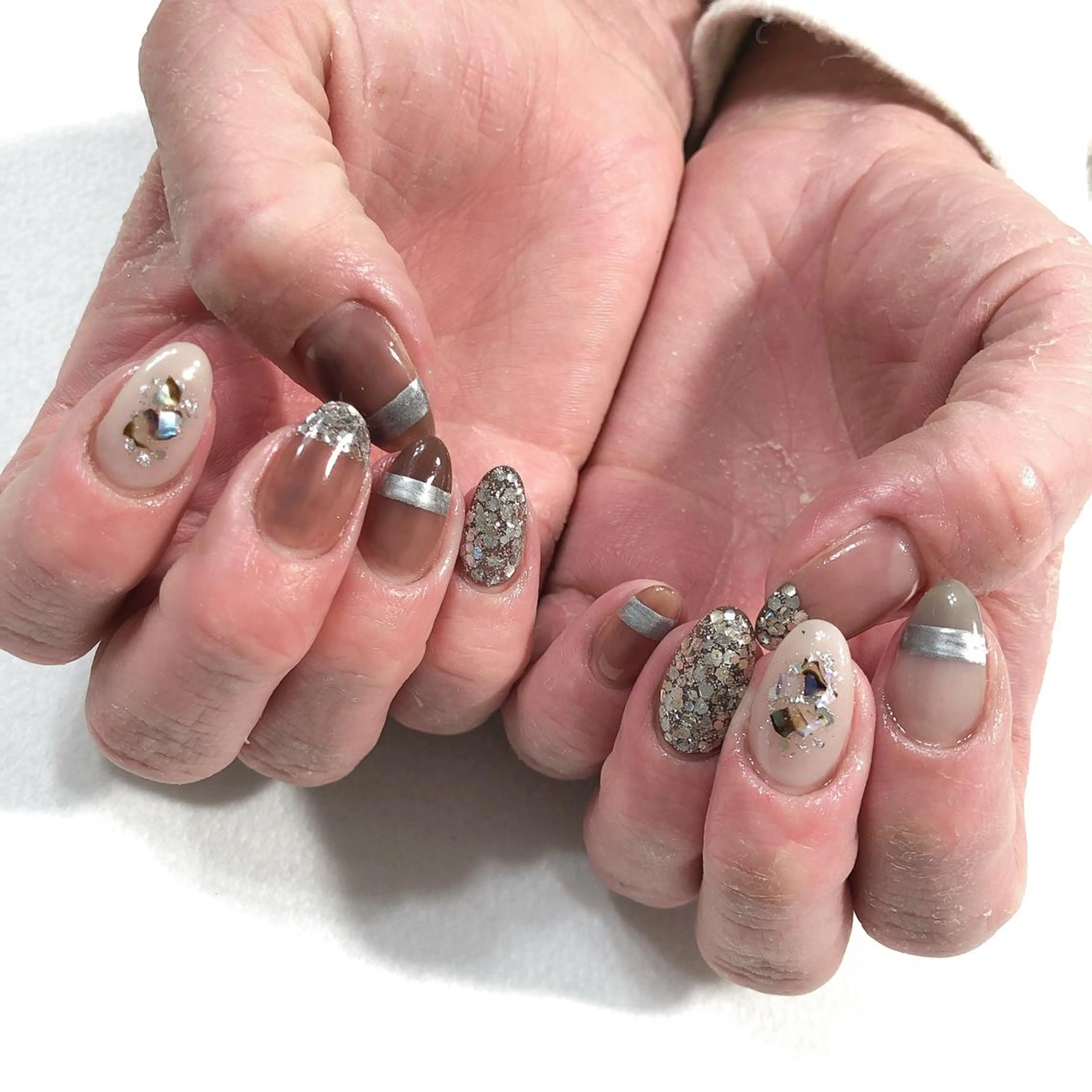 ネイル VIOLUS所属・VIOLUS 関目のネイルデザイン