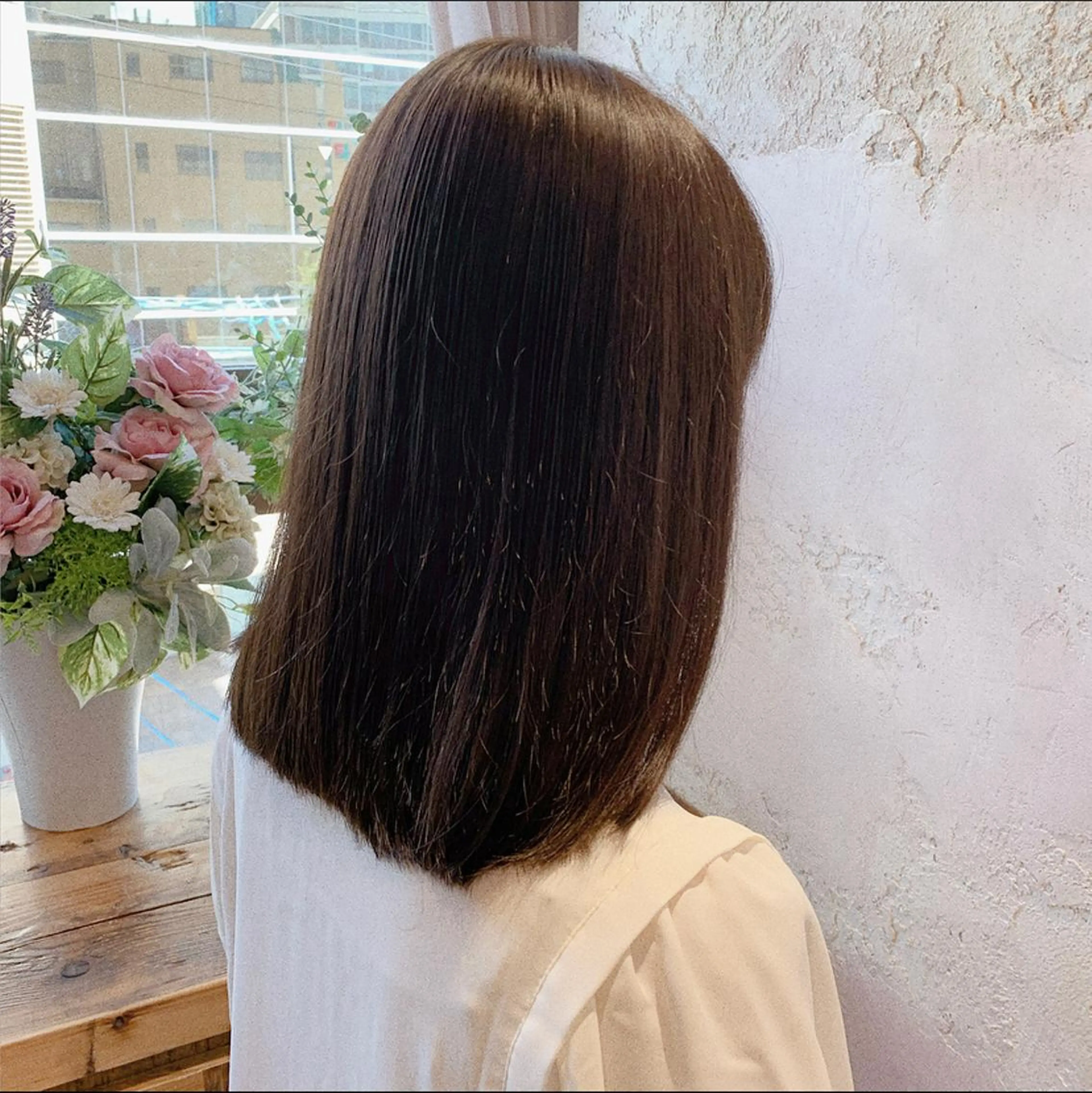 セミロング 川井麻由🎀アイドル 量産🎀ピンクカラーのヘアスタイル