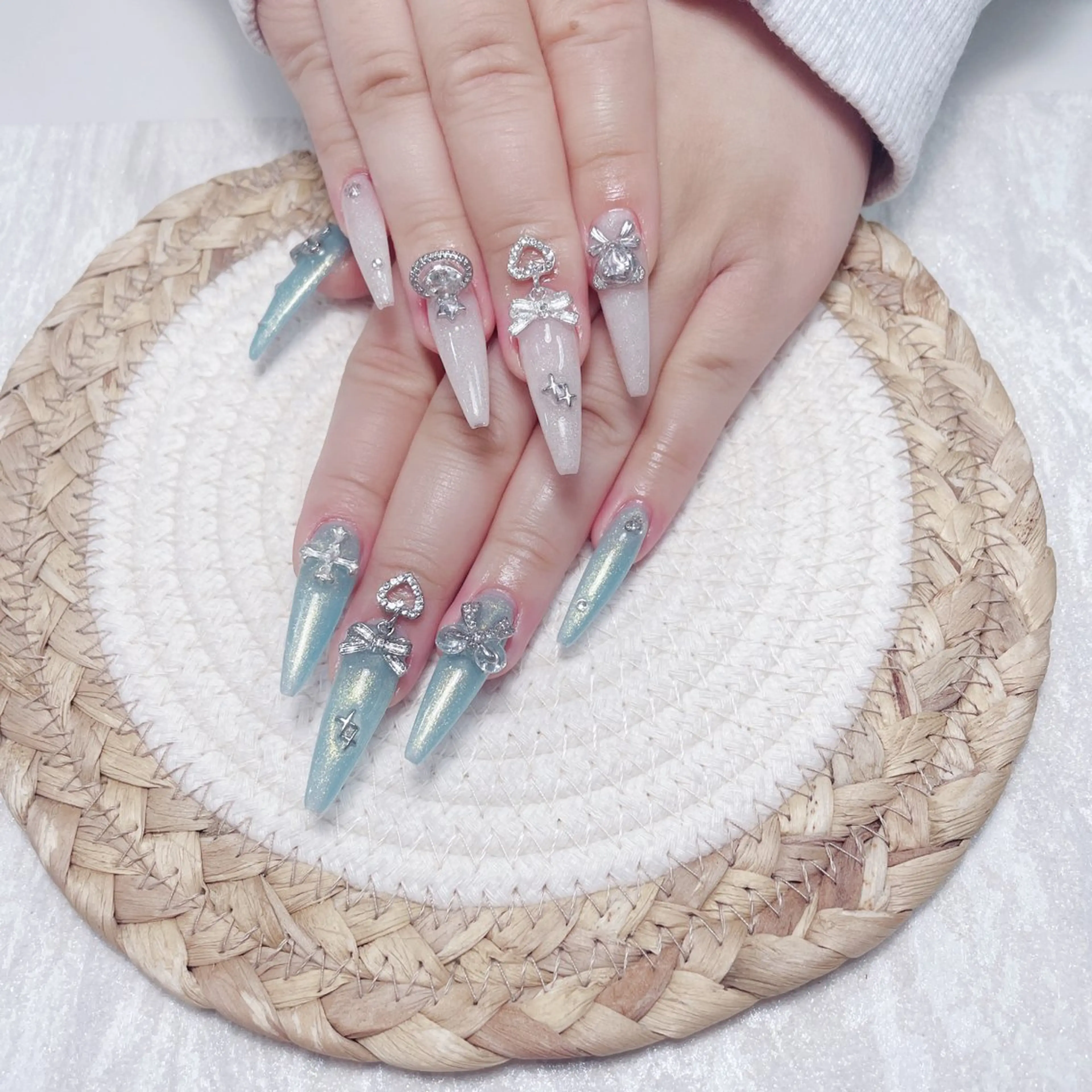 ネイル uuネイルサロン所属・uu ネイルサロン関内🌼のネイルデザイン