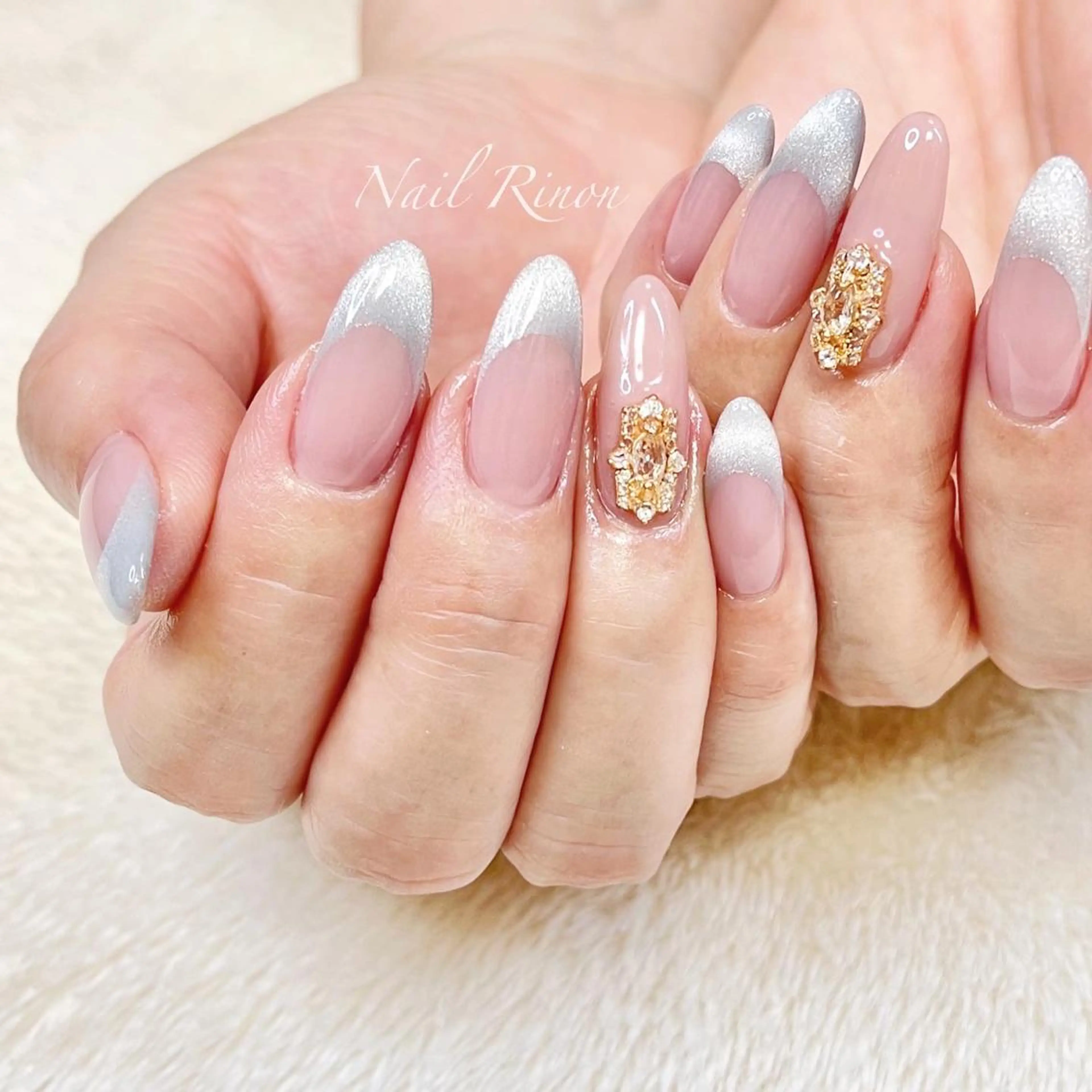 ネイル フレンチネイル マグネットネイル マグネットフレンチ スクエアネイル ハンドネイル Nail Rinonのネイルデザイン