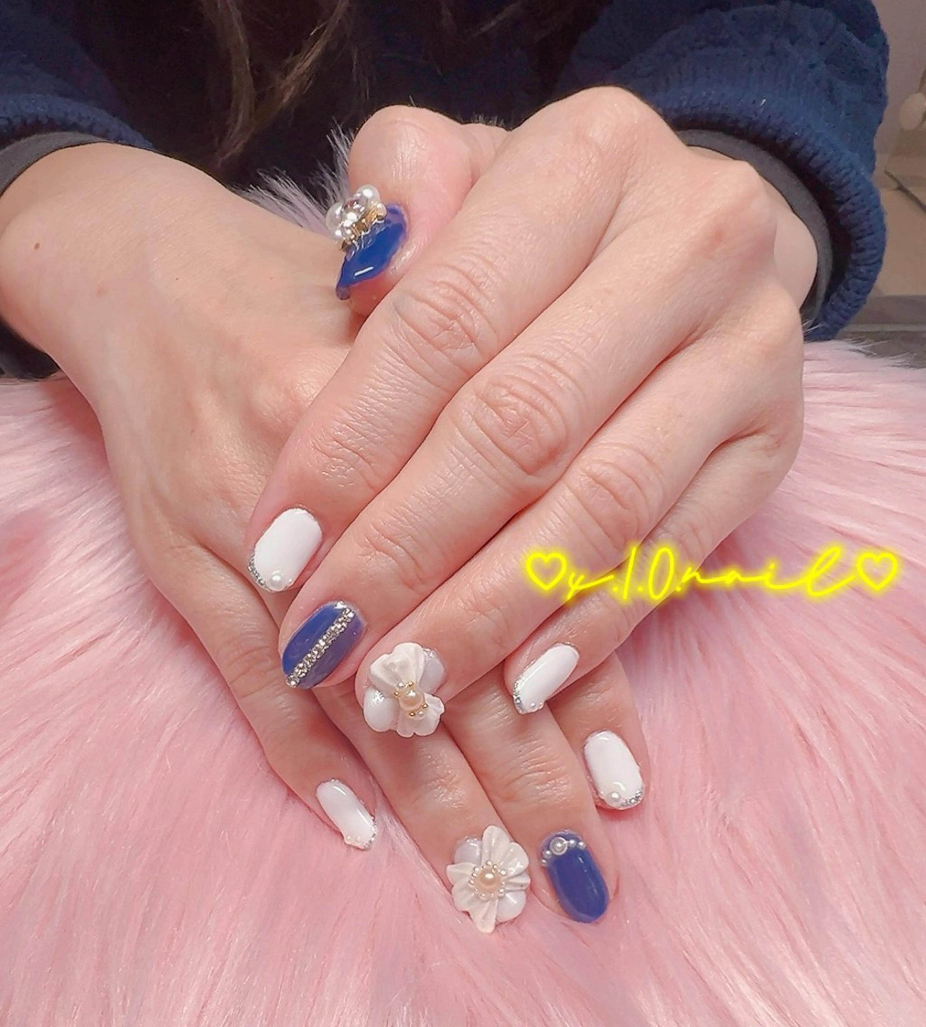 ネイル フレンチネイル ネイビー リボン ブライダルネイル ハンドネイル x.1.0.nail ♡Cのネイルデザイン