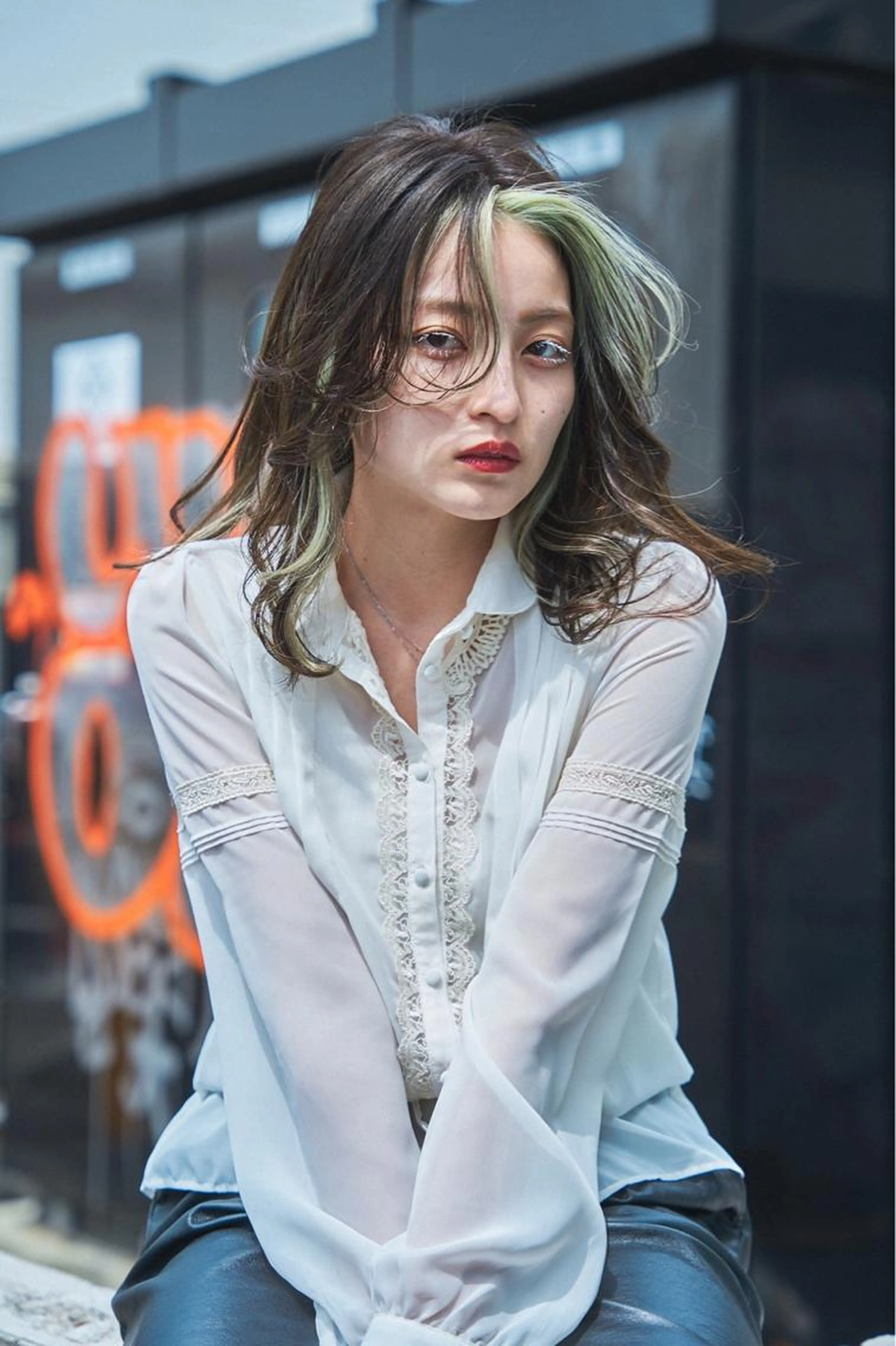 💅お洒落女子人気No.1💅 インナーカラー（ブリーチ込み）＋フルカラー＋シルクトリートメント♯イヤリングカラーの写真