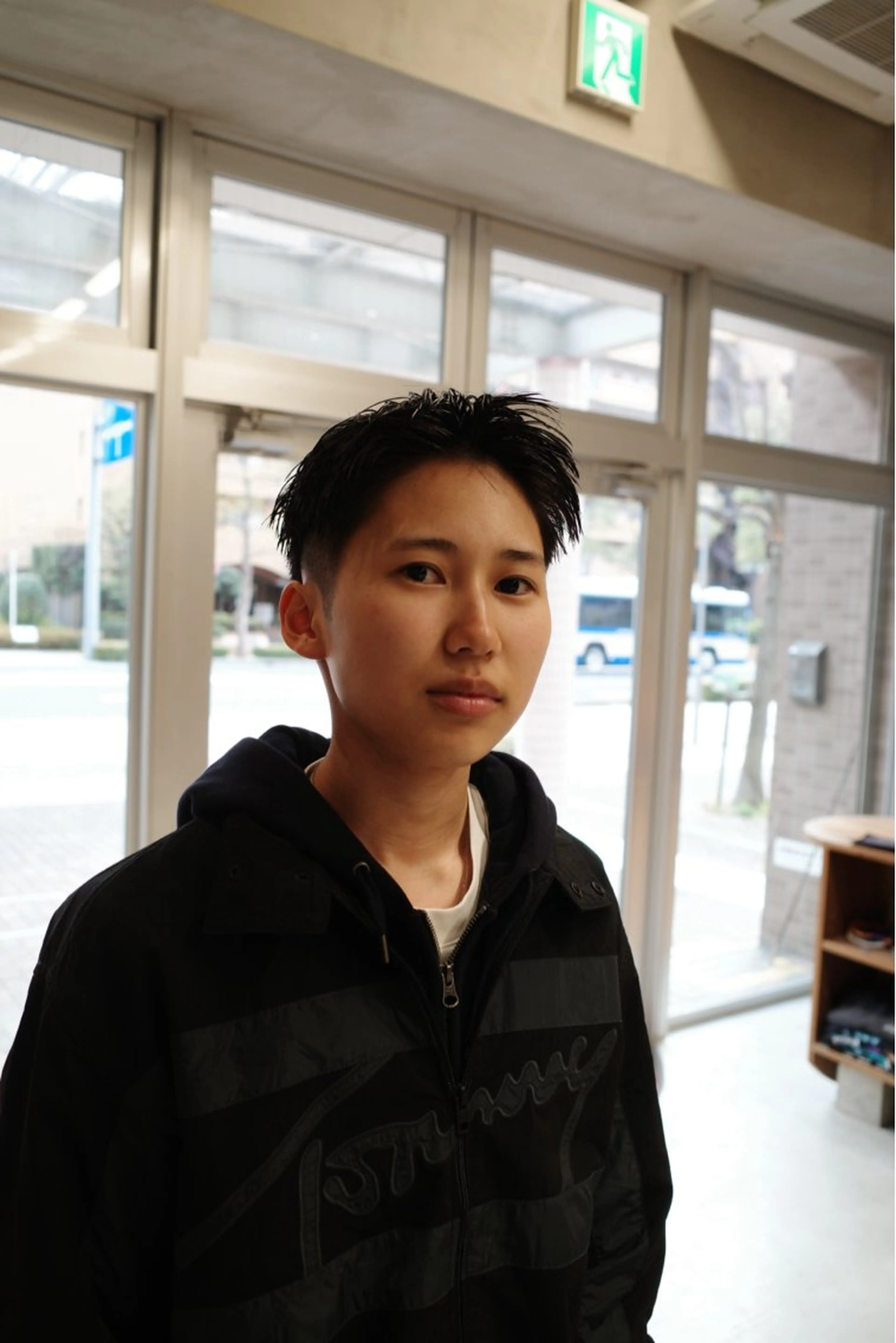 ショート メンズ レディースカット 鮫島竜海のヘアスタイル