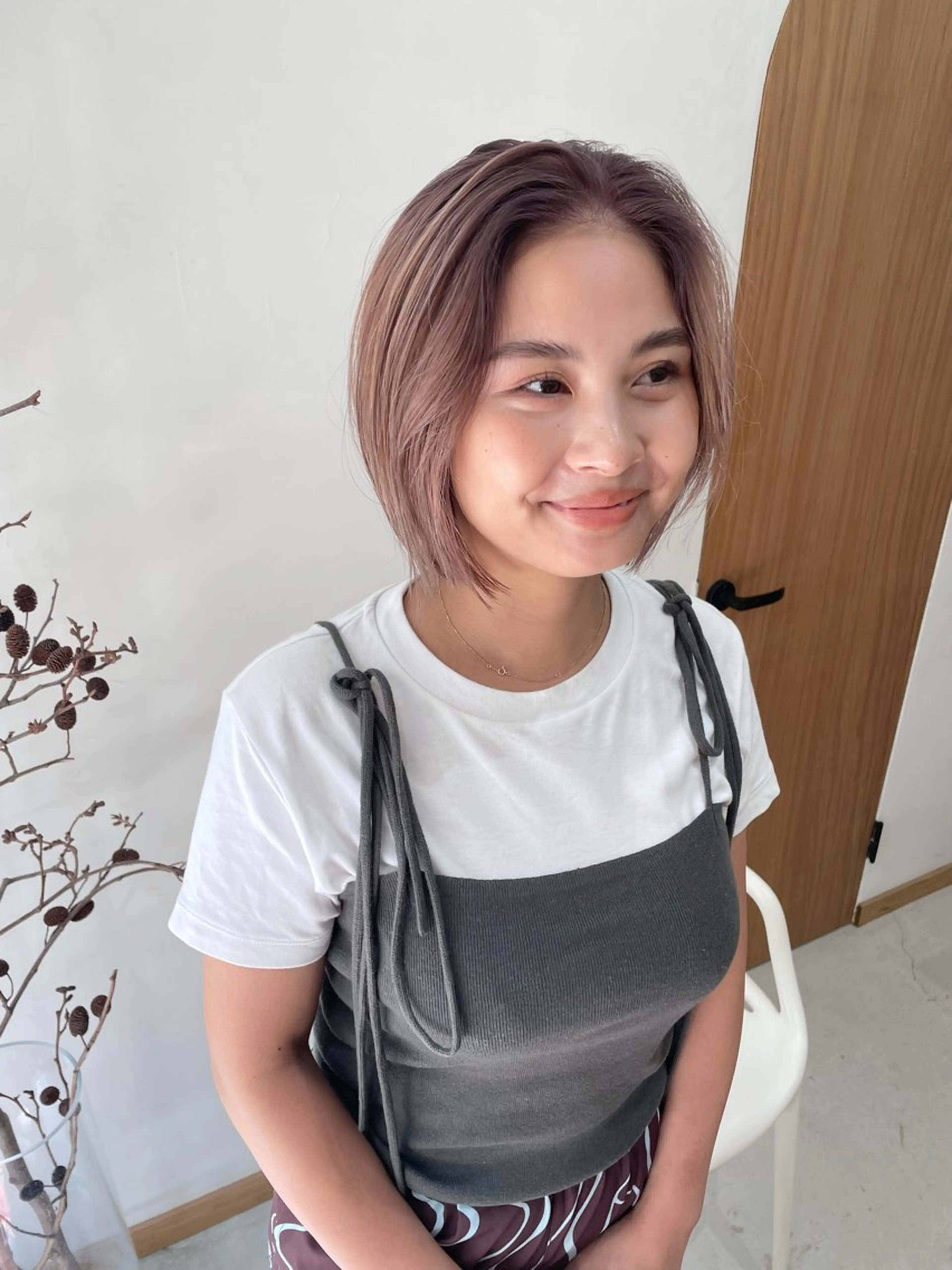 ミディアム カラー パーマ ヘアアレンジ メンズ ベージュカラー ミルクティーベージュ カット ヘアカラー トリートメント tatsumi/ボブ ウルフ/レイヤーのヘアスタイル