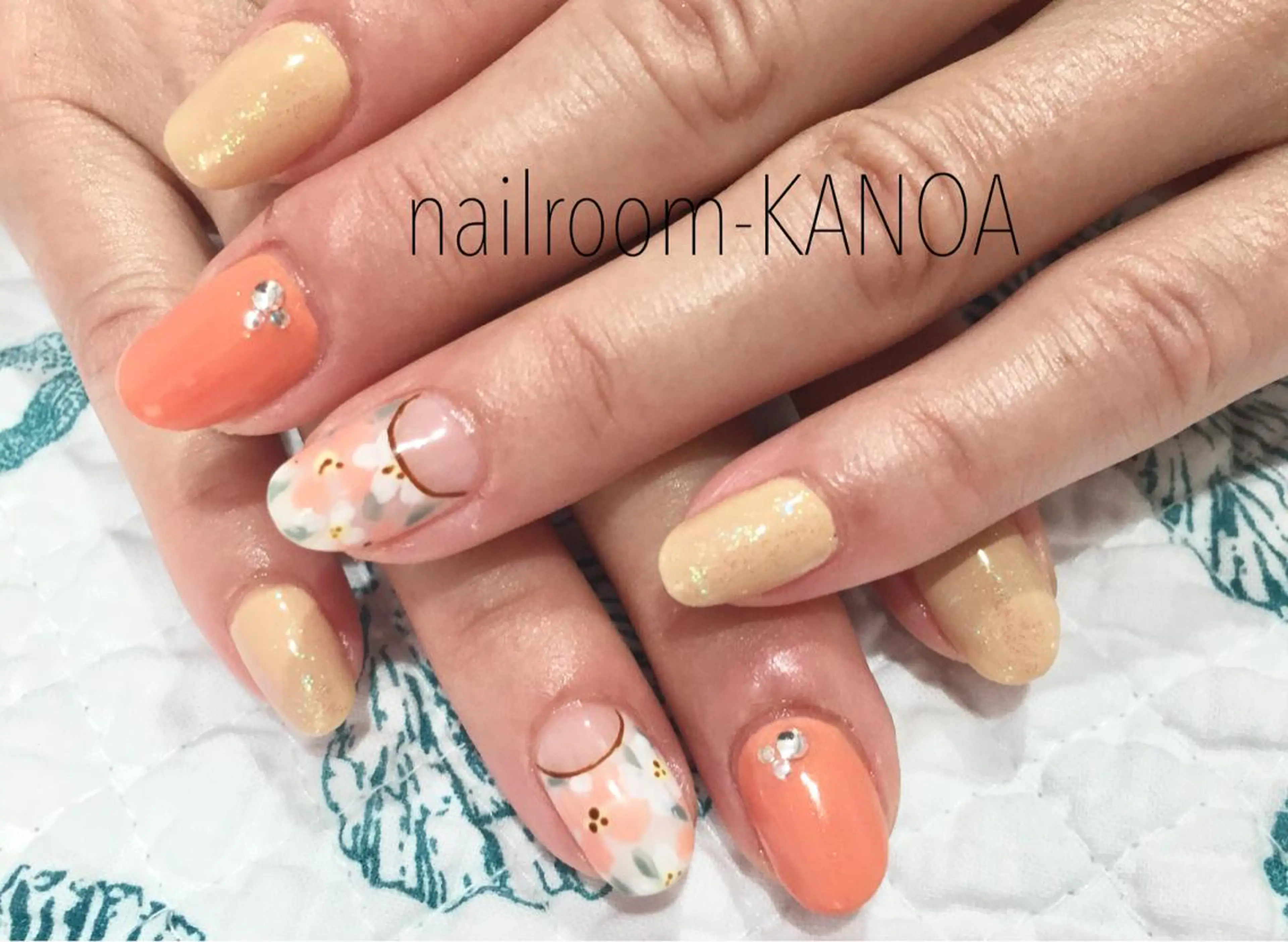 ネイル フラワーネイル nailroom- KANOAのネイルデザイン