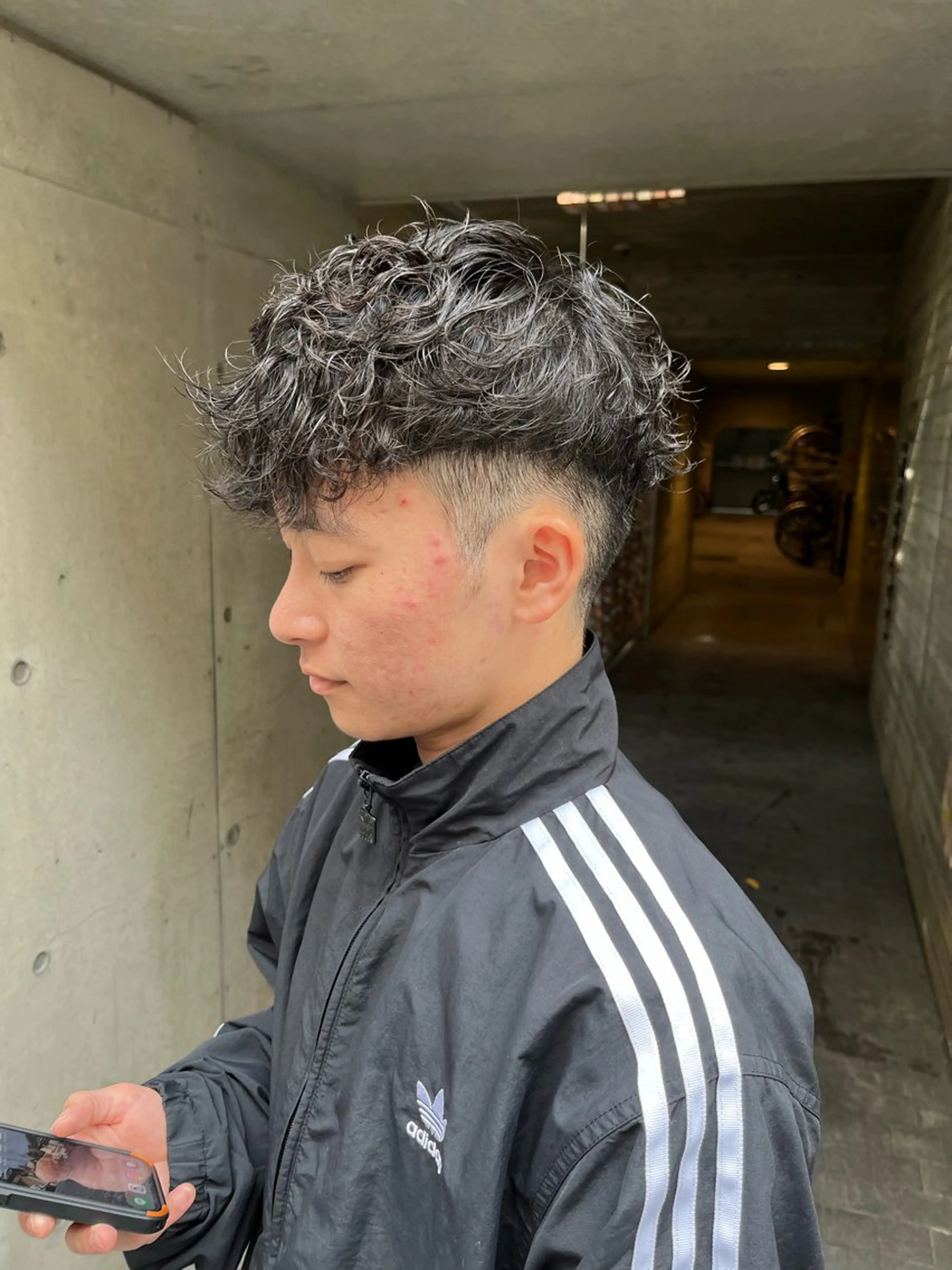 (minimo限定)メンズカット+スペインカール 大阪/梅田/茶屋町/中崎町の写真