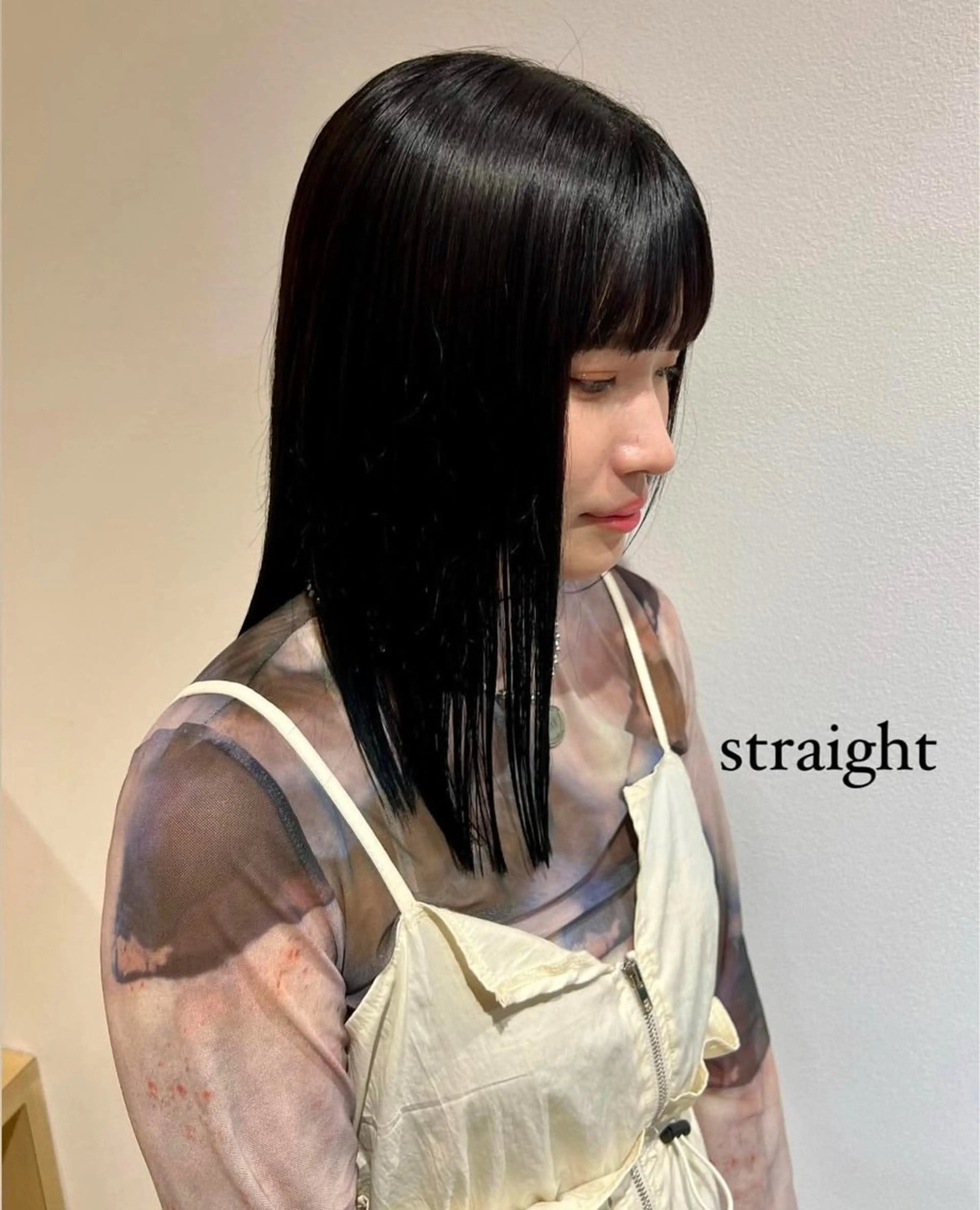 ミディアム 酸性ストレート 加納千華 /ボブ/ぱつっとボブのヘアスタイル