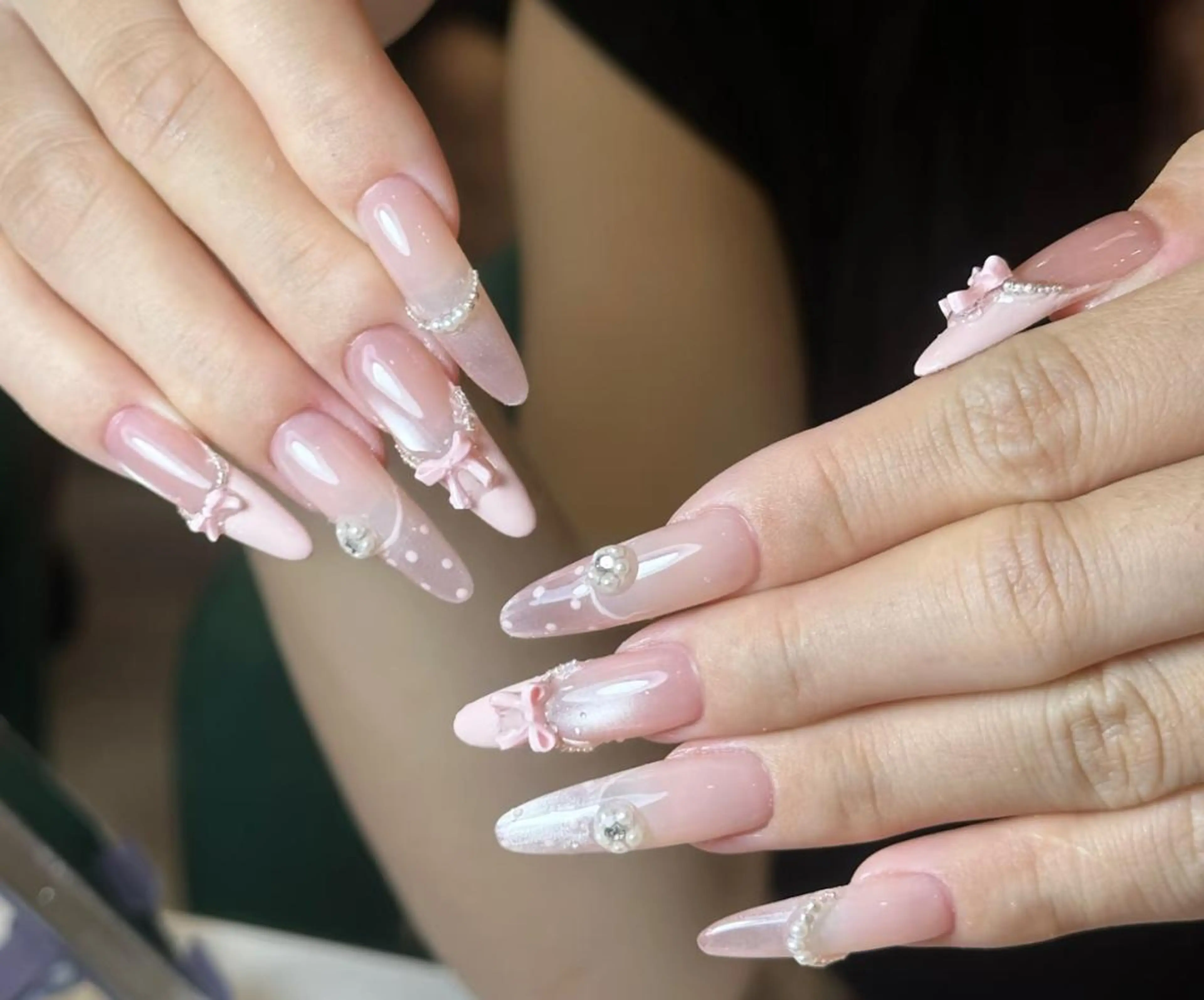 ネイル ハンドネイル ハンドケア 🍑 momo_nailのネイルデザイン